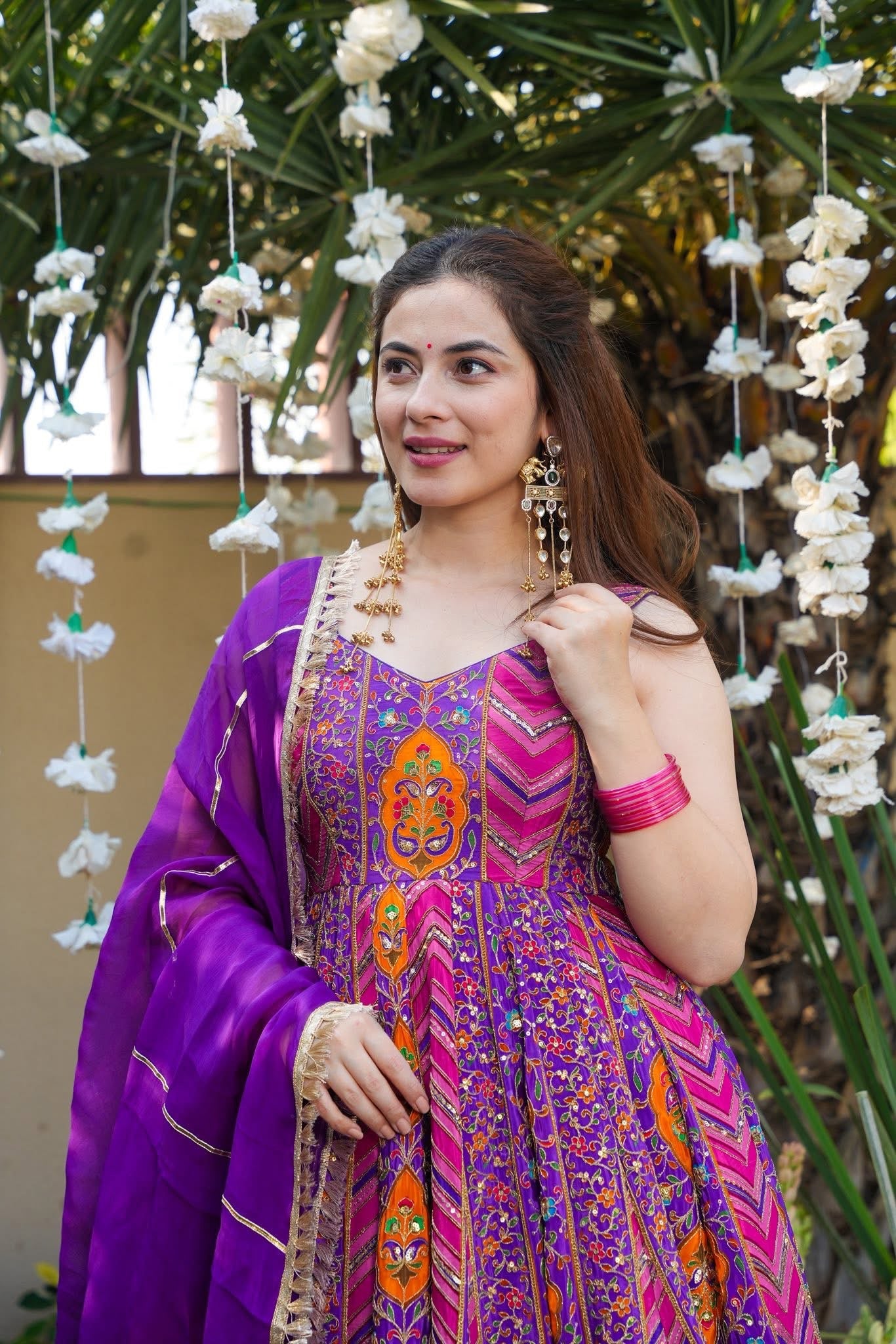 Nandika Vibrant Heavy Wedding Wear Suit Set