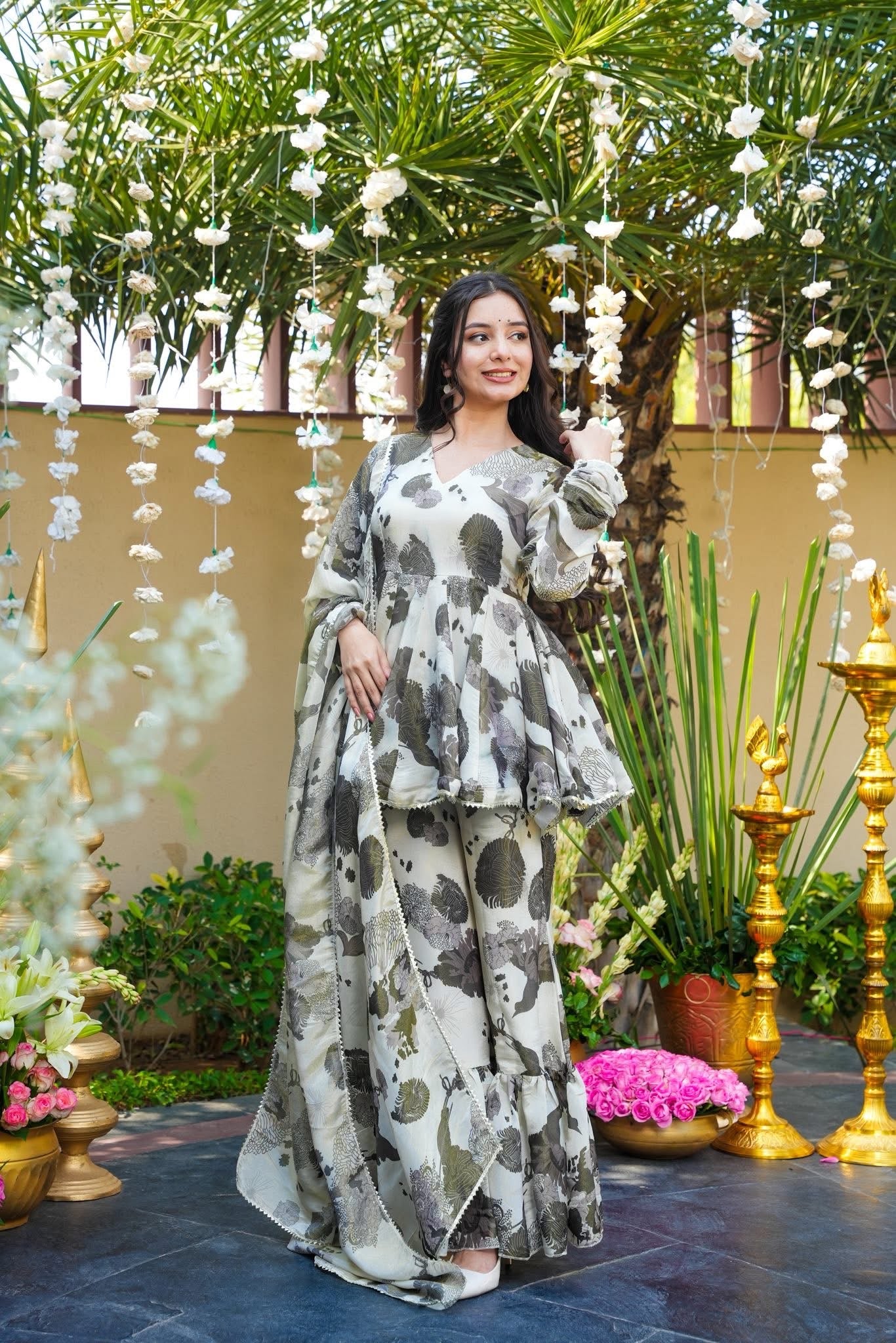 Saisha Cosmos Sharara Set