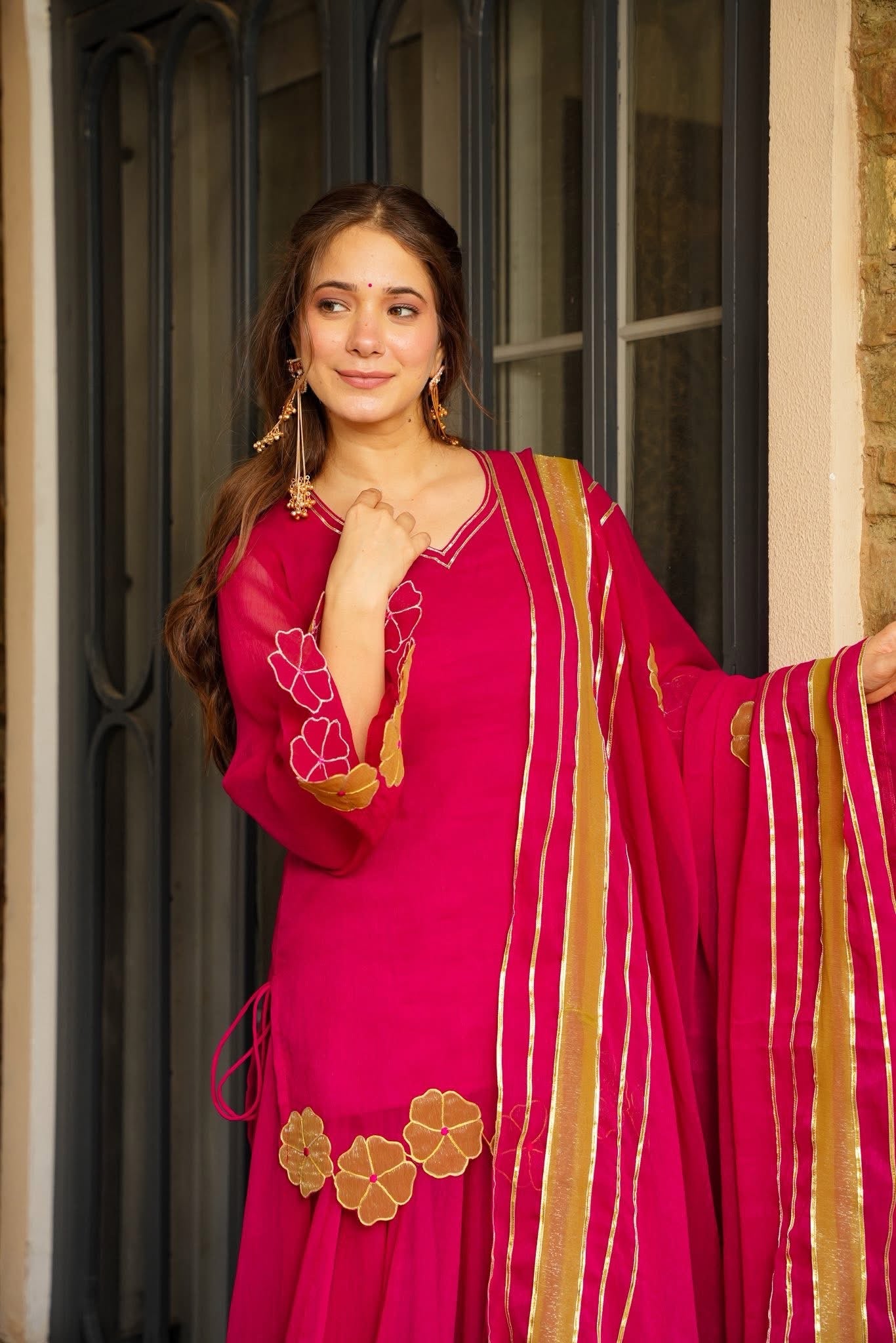 Gulal Gatha Suit Set