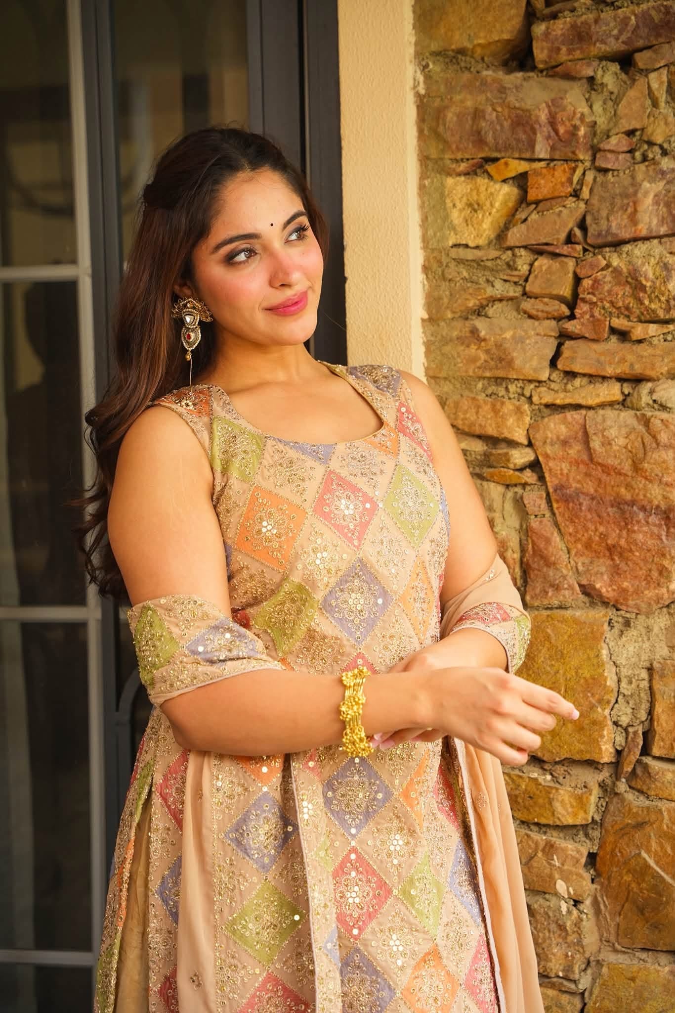 Parinaz Heavy Embroidered Kurta Set
