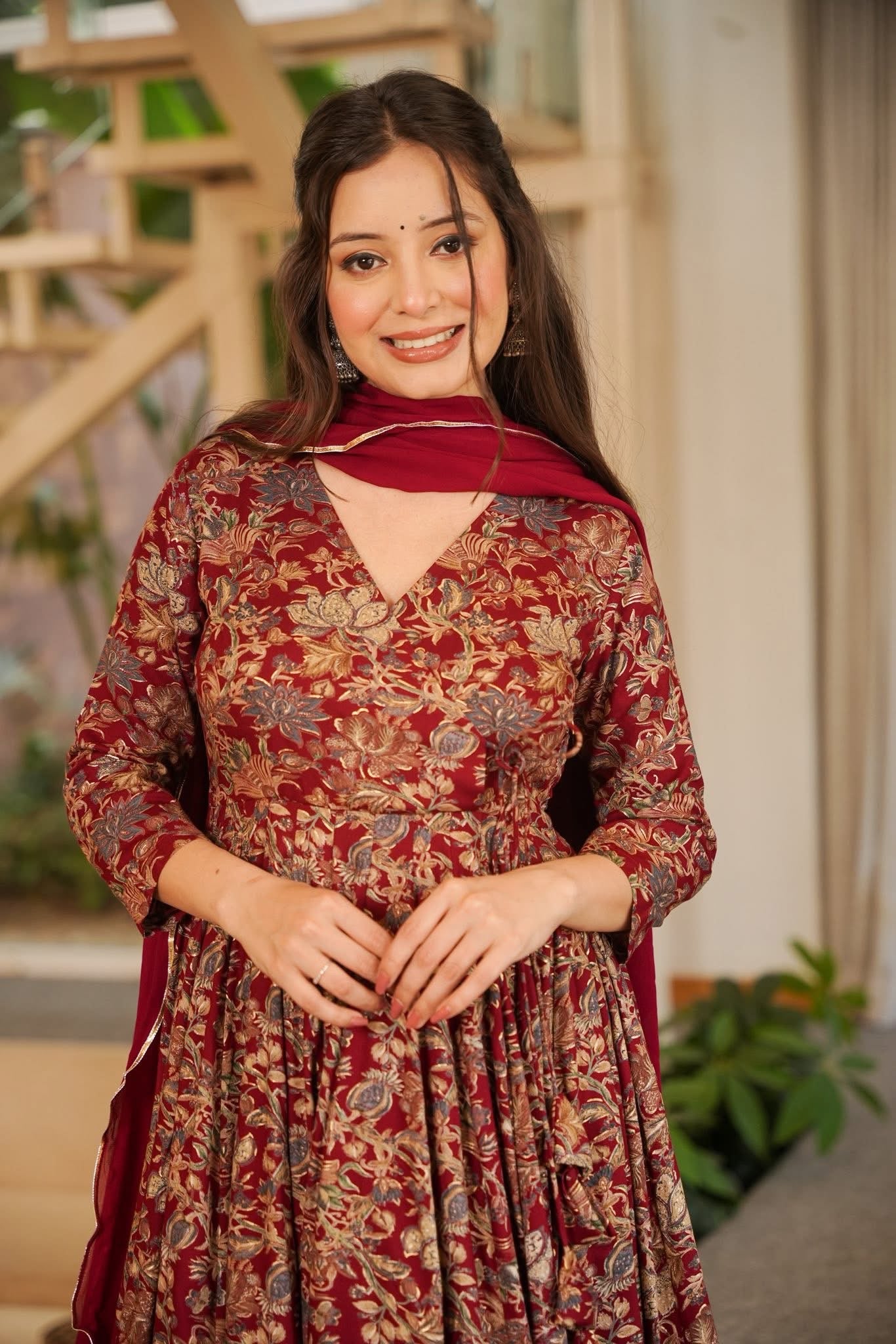 Neysaa Maroon Rayon Suit Set