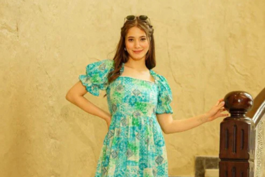 Can I Wear Indo-Western Clothes In Indian Wedding? 5 Best Indo Western Styles