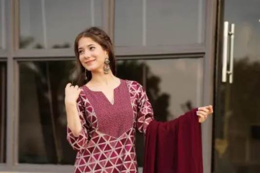 Celebrating in Style: The Latest Trends in Stylish Kurti Designs