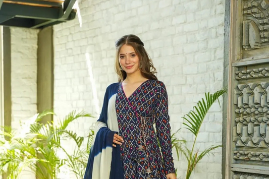 Find Ethnic Dresses for Women: Perfect for Every Occasion