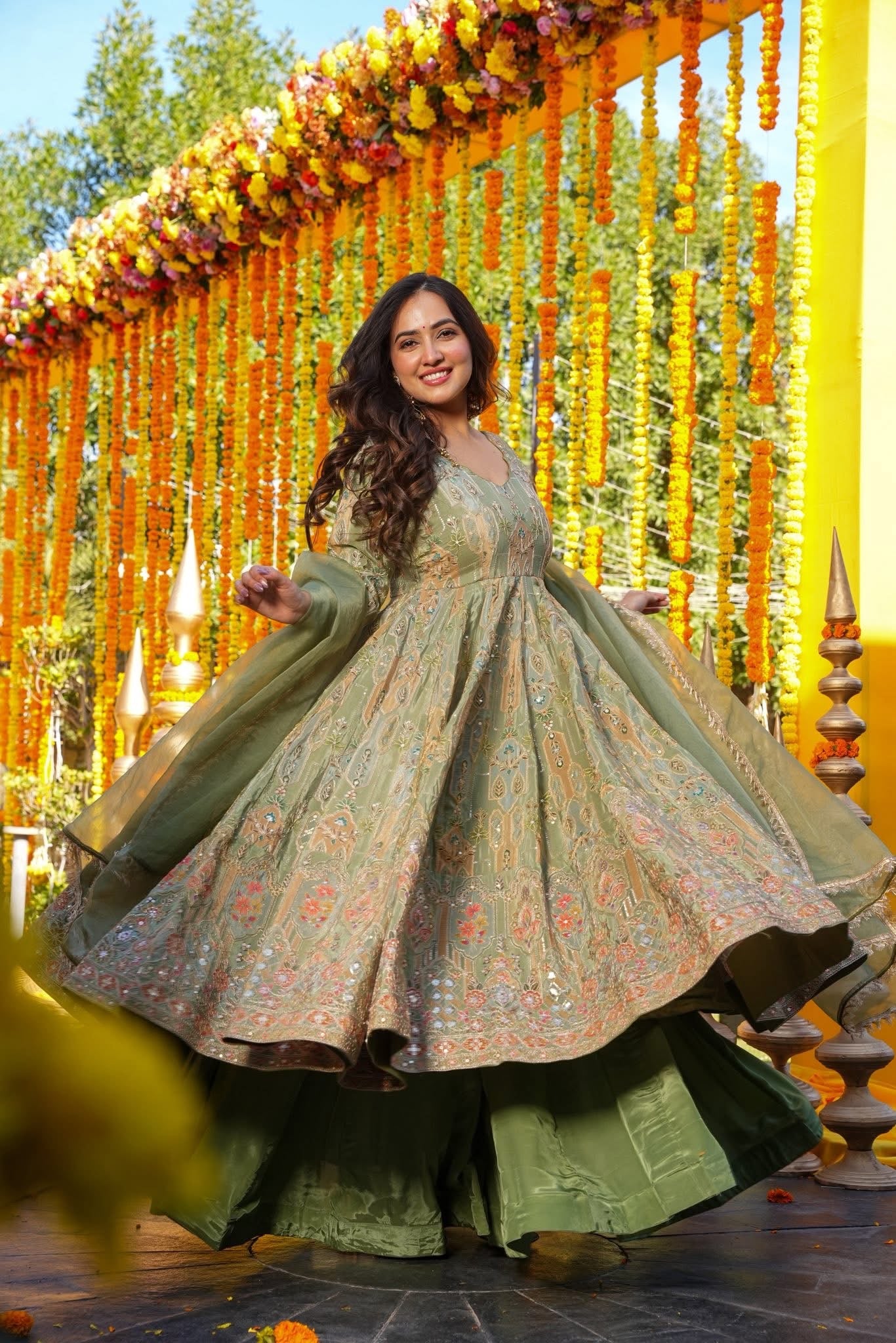 Nazakat Green Wedding Wear Heavy Suit Set