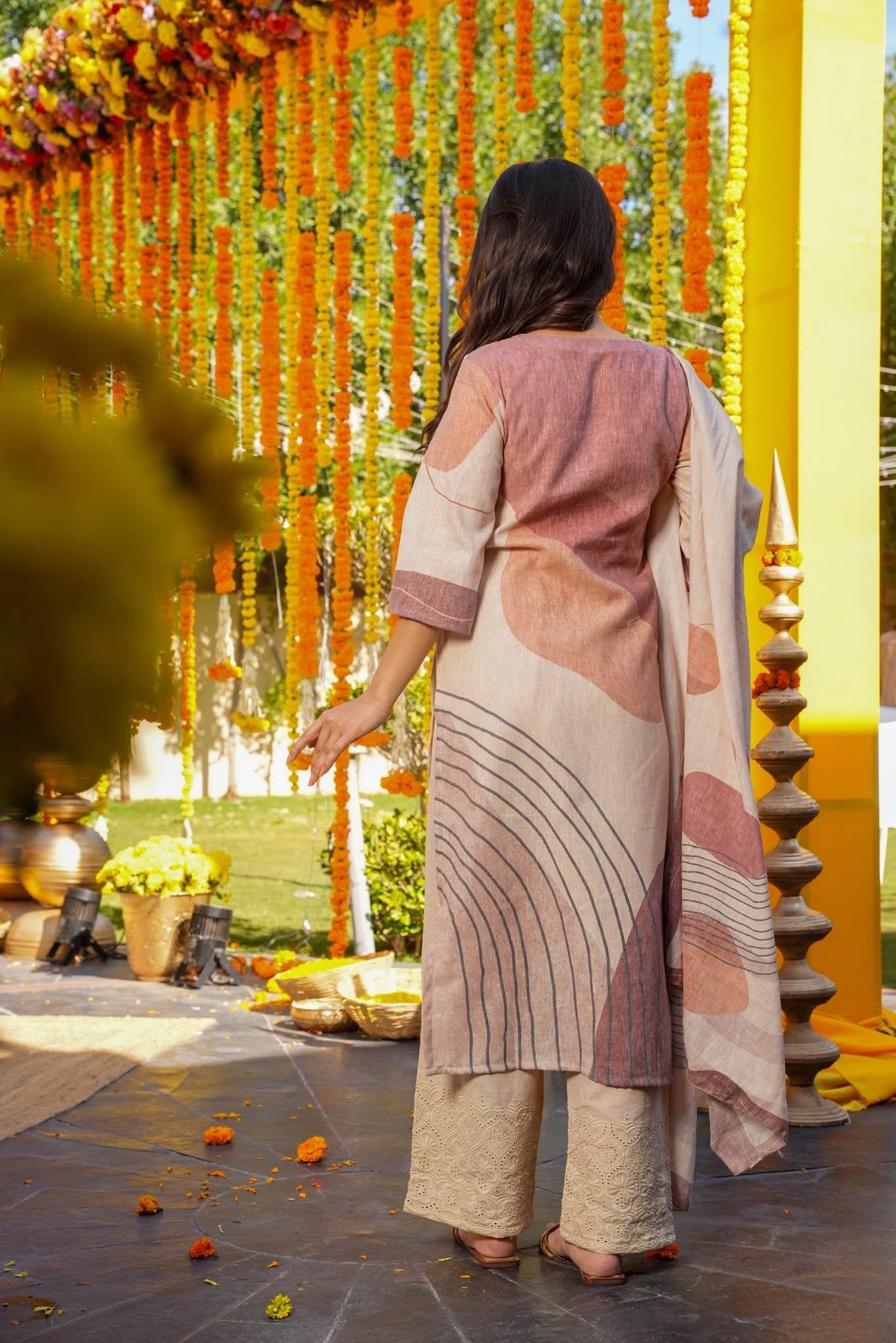 Rishika Grace Cotton Kurta Set