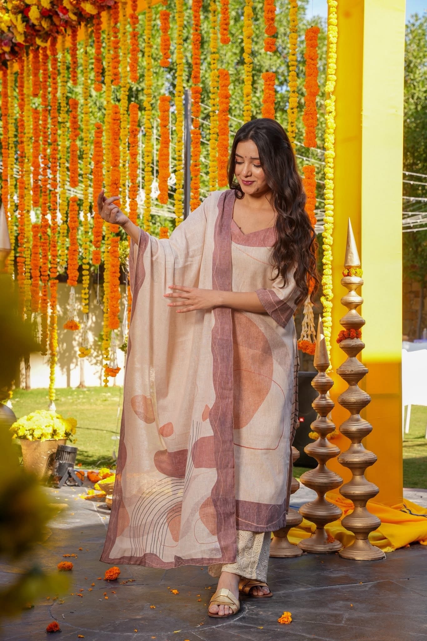 Rishika Grace Cotton Kurta Set