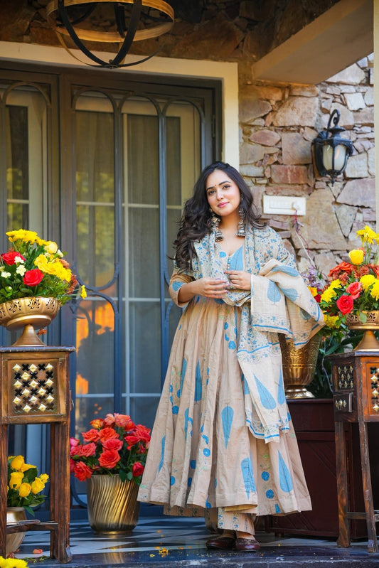 Aabru Printed Cotton Suit Set