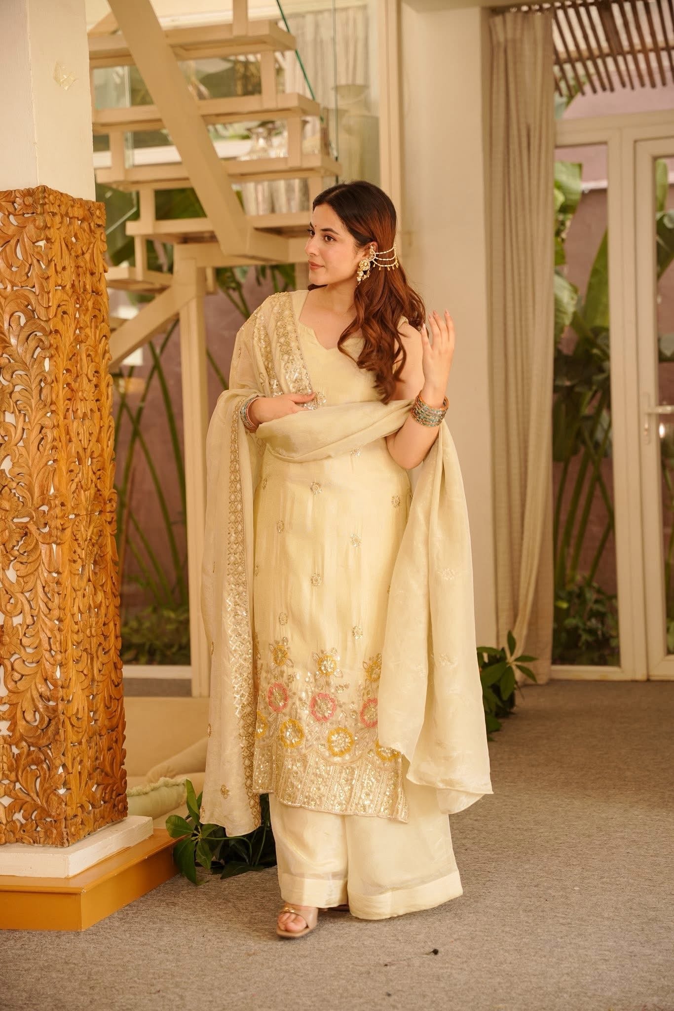 Aresha Heavy Wedding Wear Kurta Set