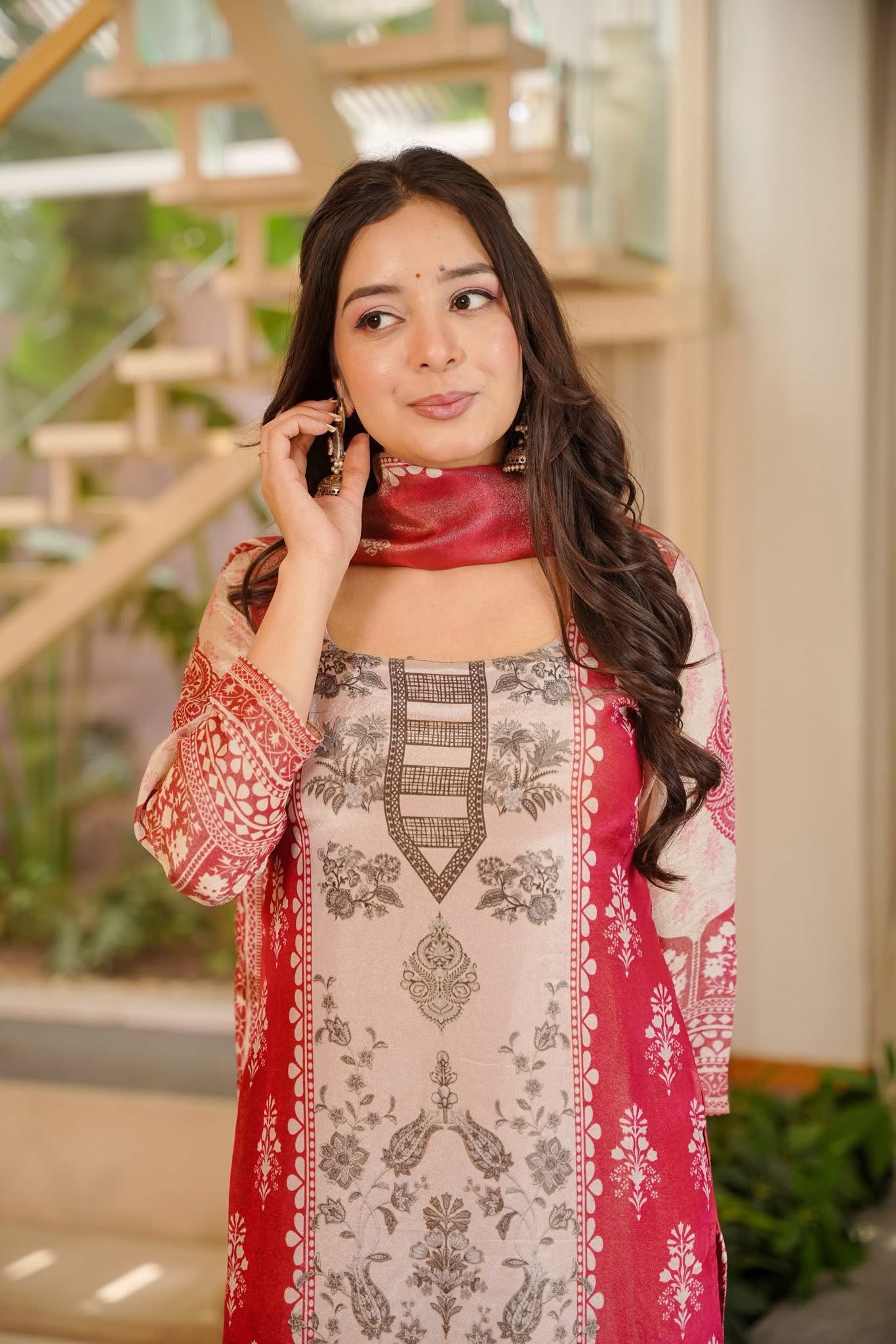 Aarini Printed Straight Kurta Set