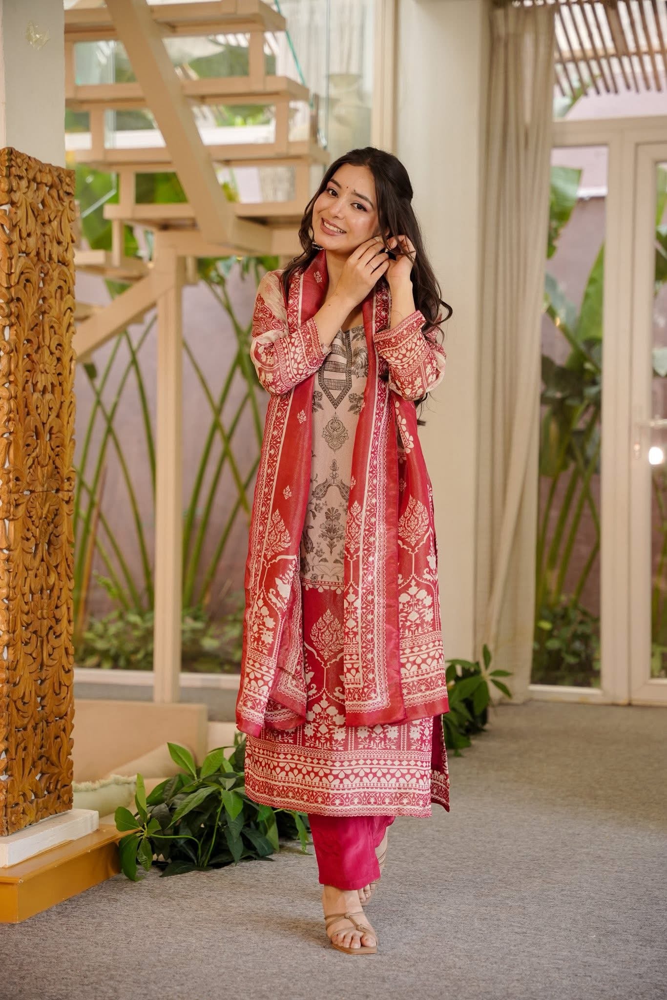 Aarini Printed Straight Kurta Set