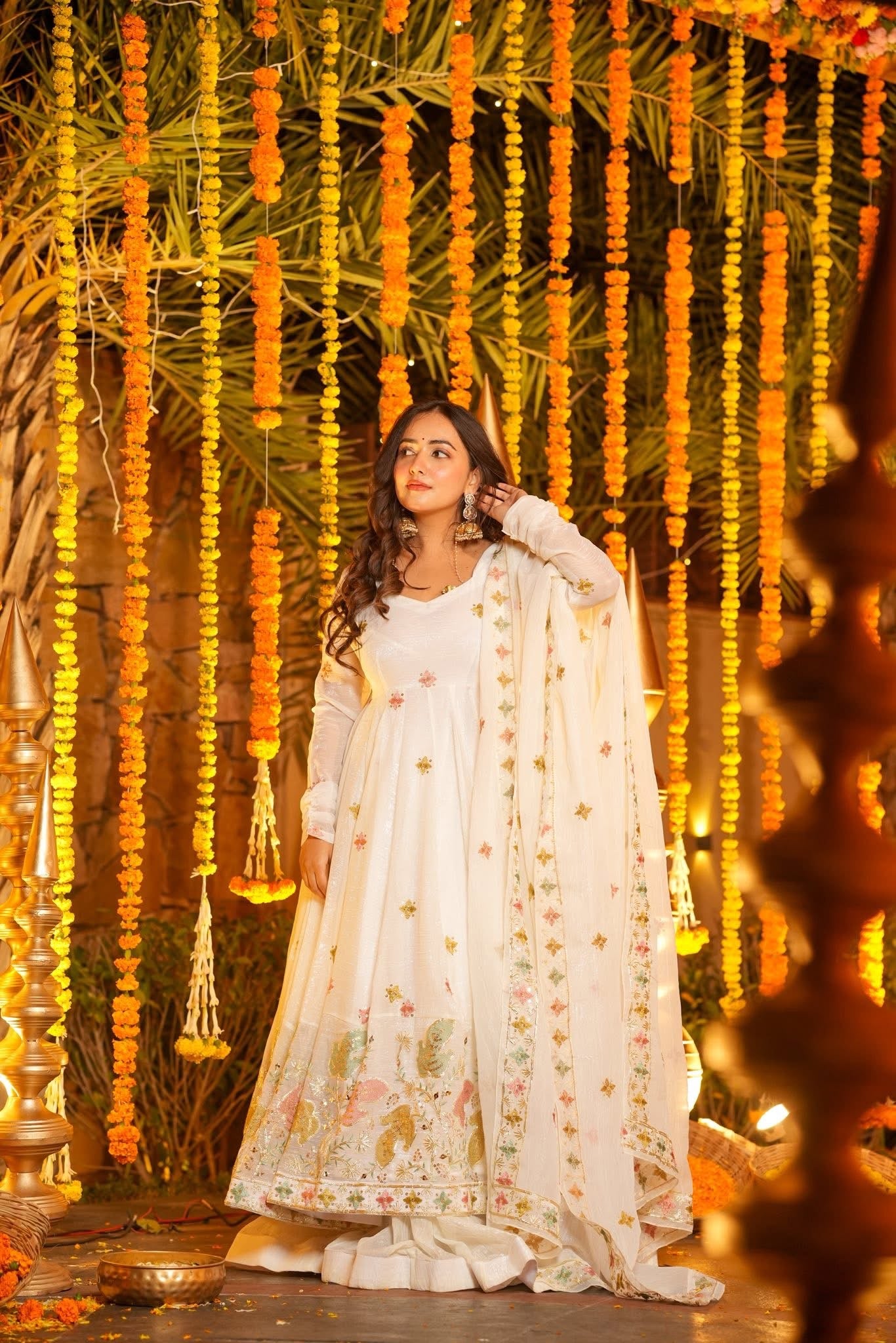 Suri White Organza Anarkali Suit Set