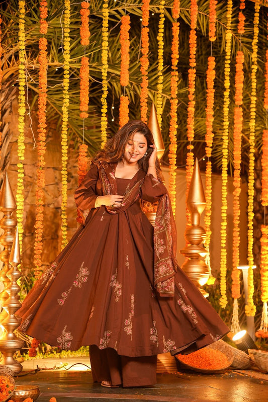 Kshirja Printed Cotton Suit Set