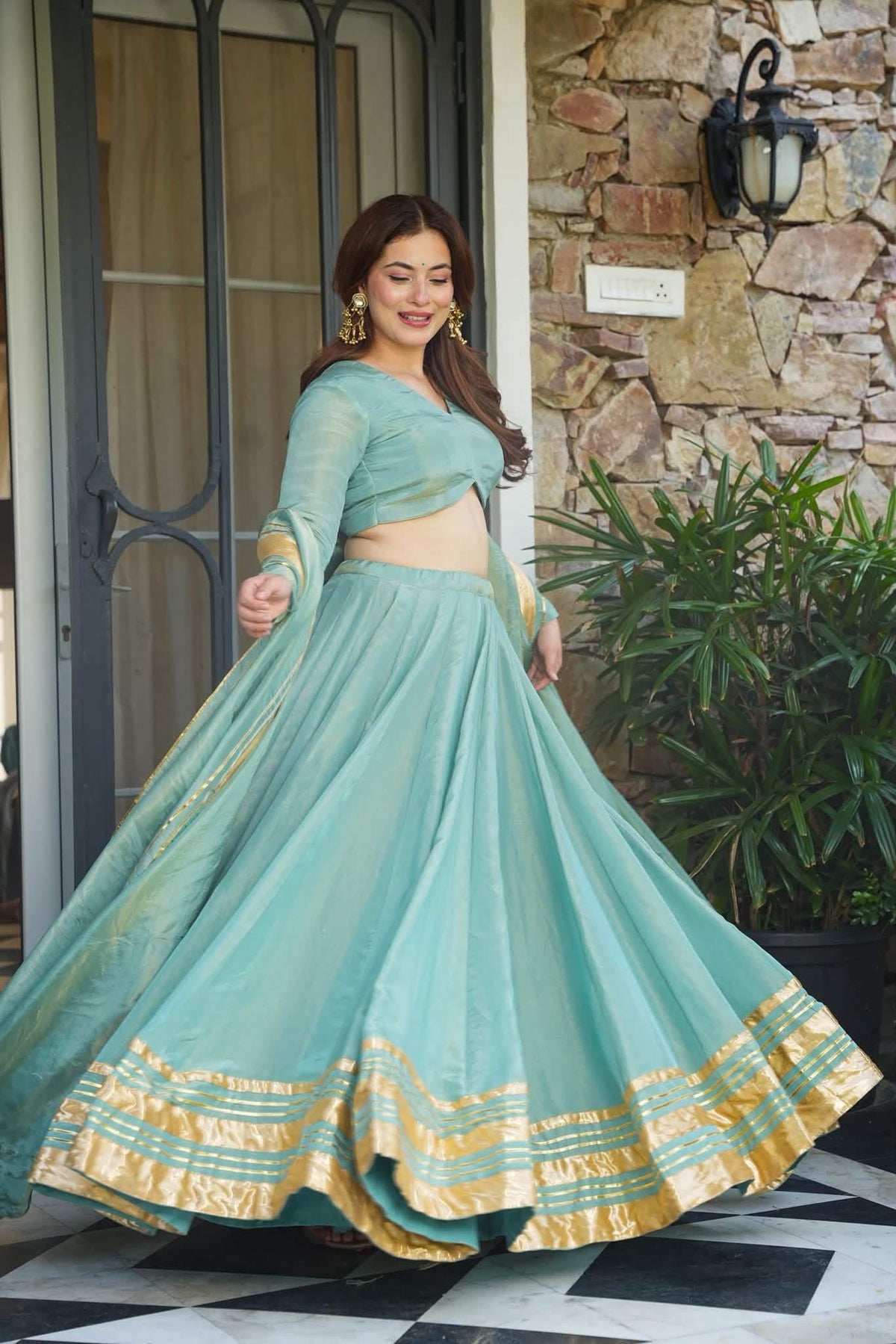 Aaina Glam Lehenga Set