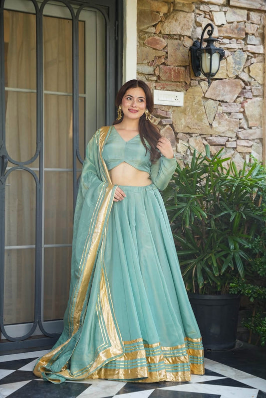 Aaina Glam Lehenga Set