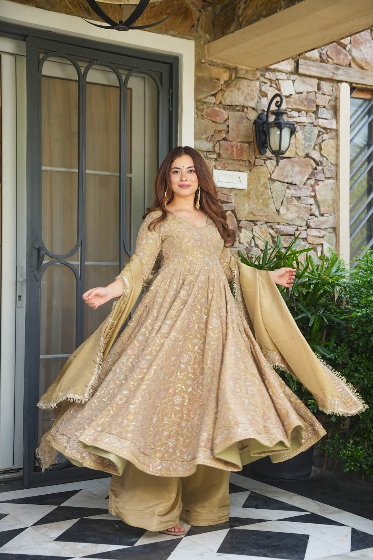 Sonchafa Glam Anarkali Suit Set