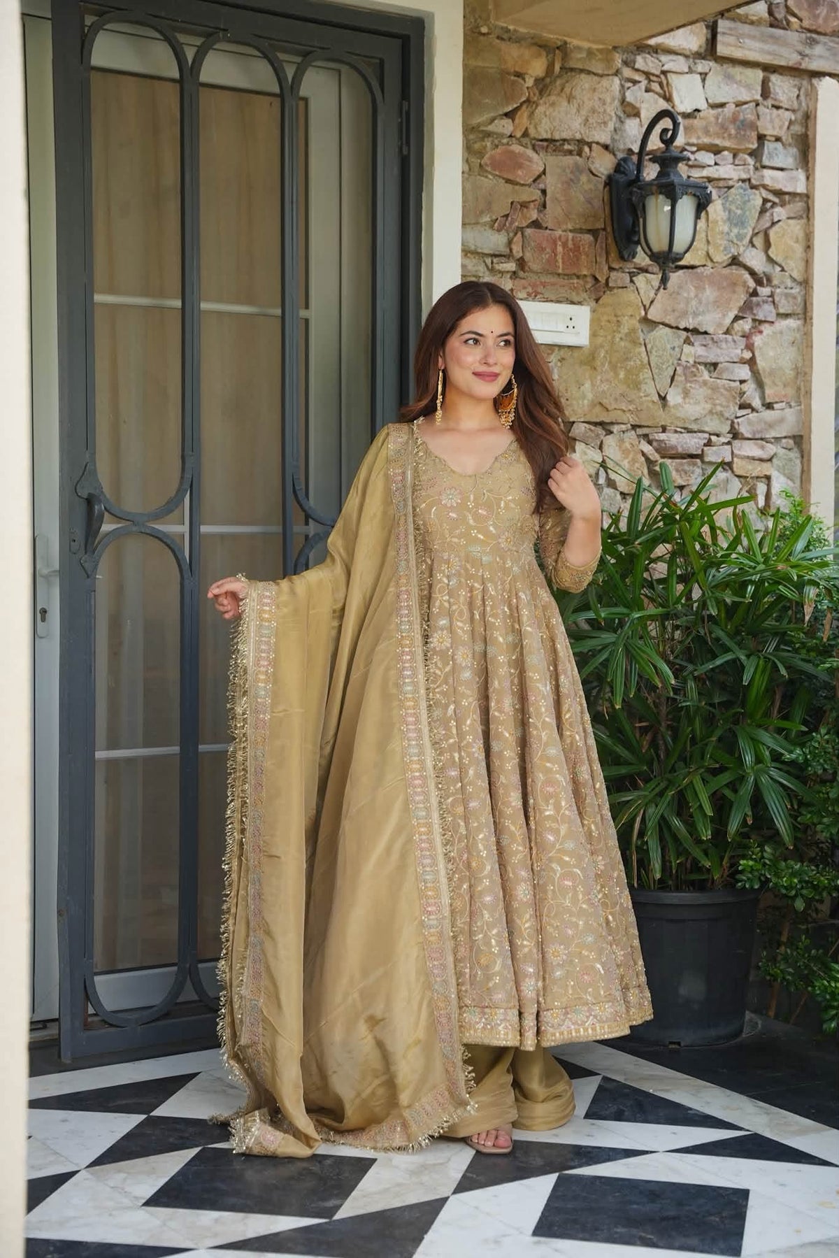 Sonchafa Glam Anarkali Suit Set