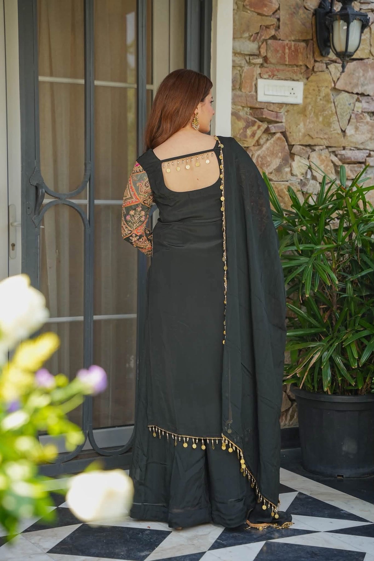 Kalin Raatri Straight Kurta Set