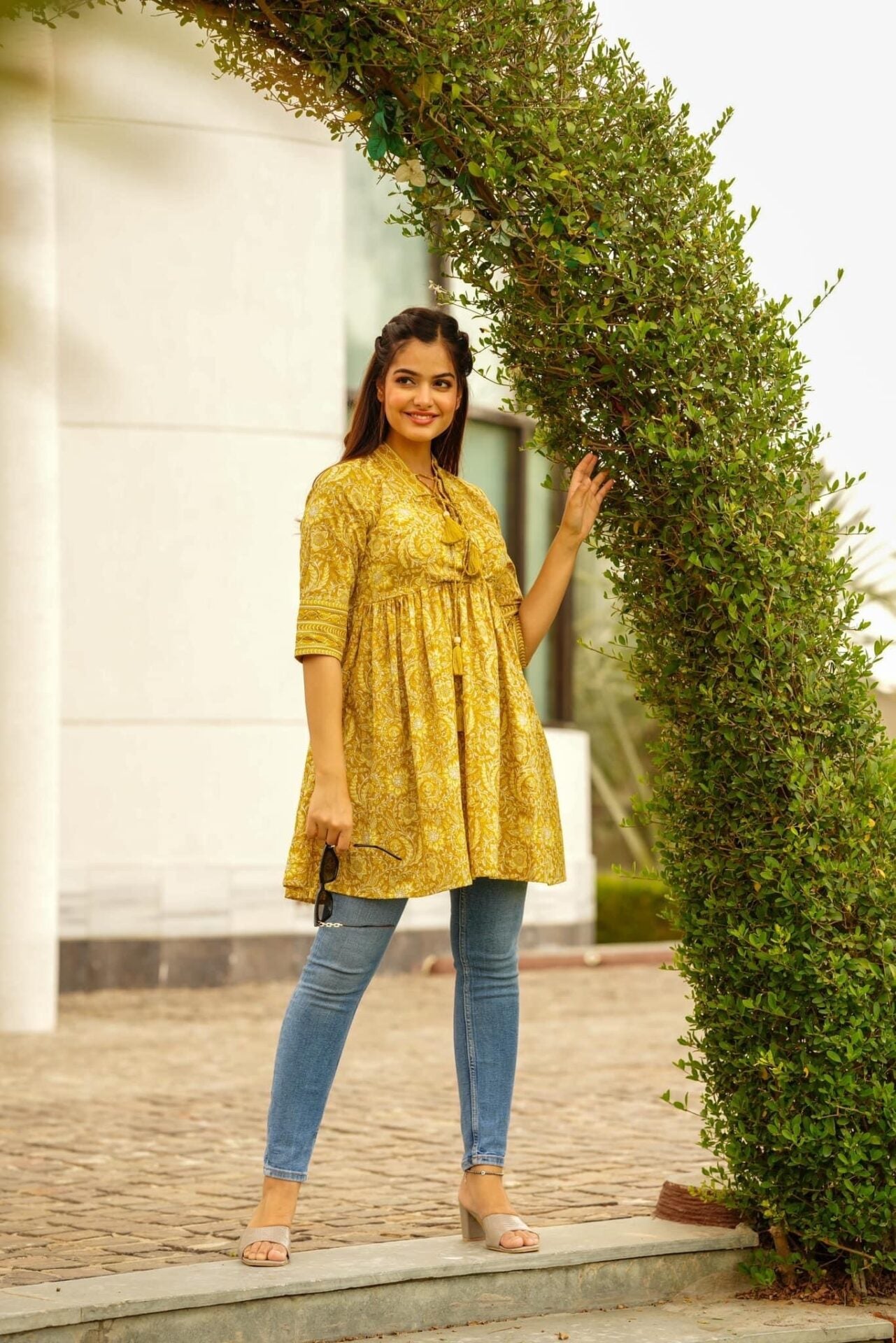 Mustard cotton top