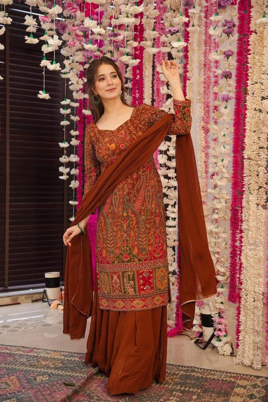 Caramel classic heavy embroidered suit set