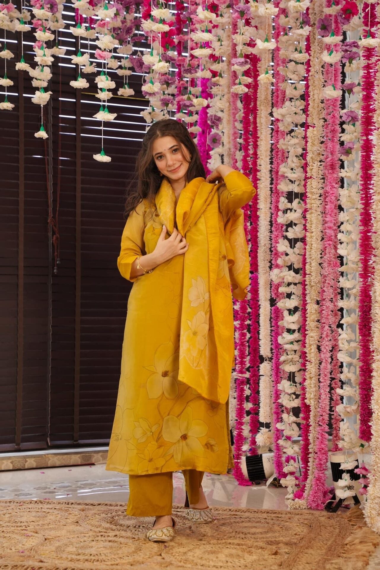 Meera yellow Kurta set