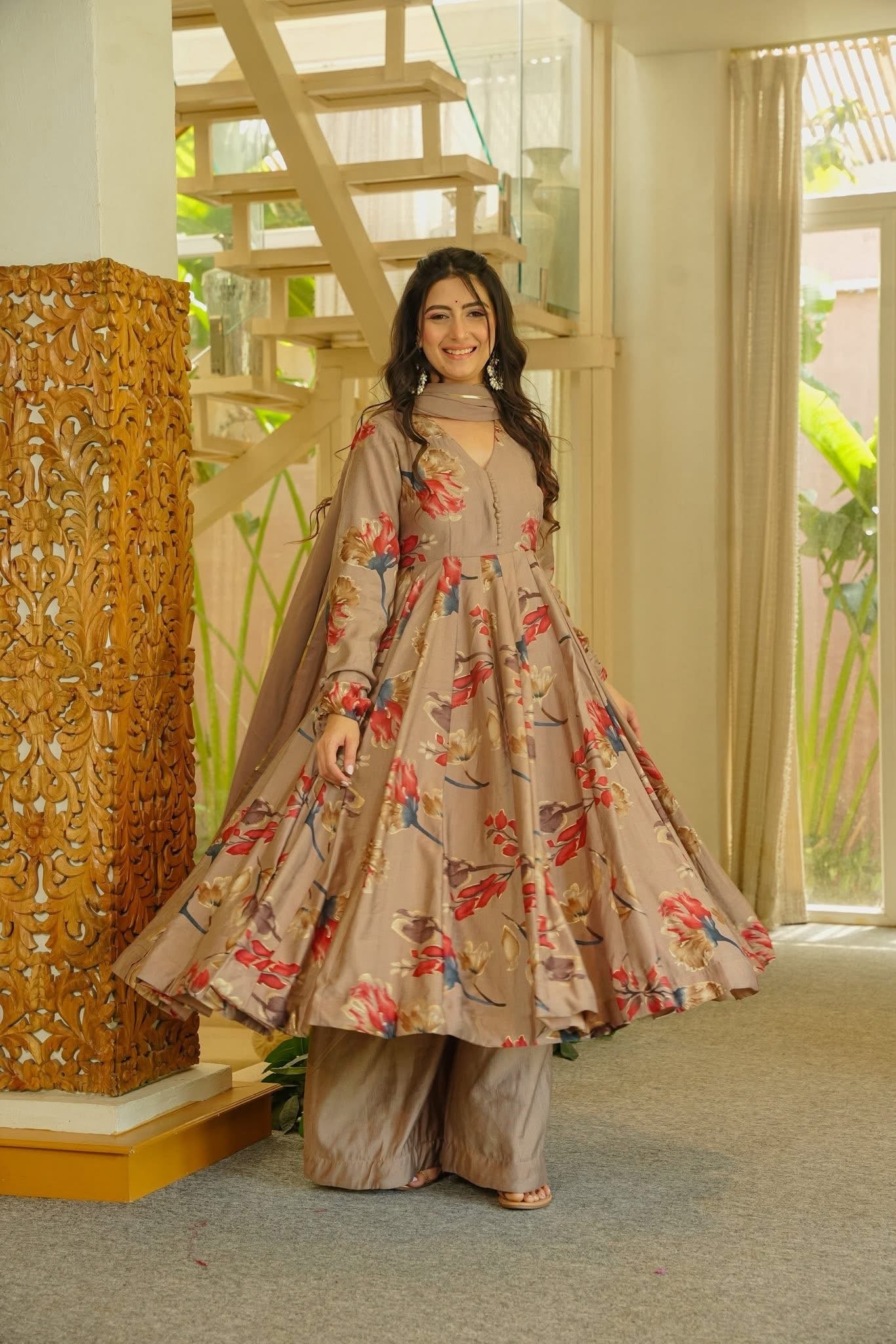 Kaashika Rayon Anarkali Suit Set