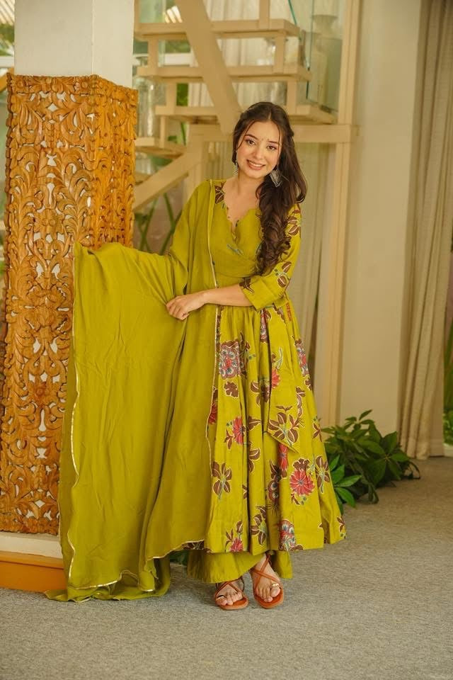 Dhiya Floral Anarkali Suit Set
