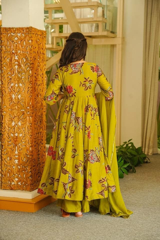 Dhiya Floral Anarkali Suit Set