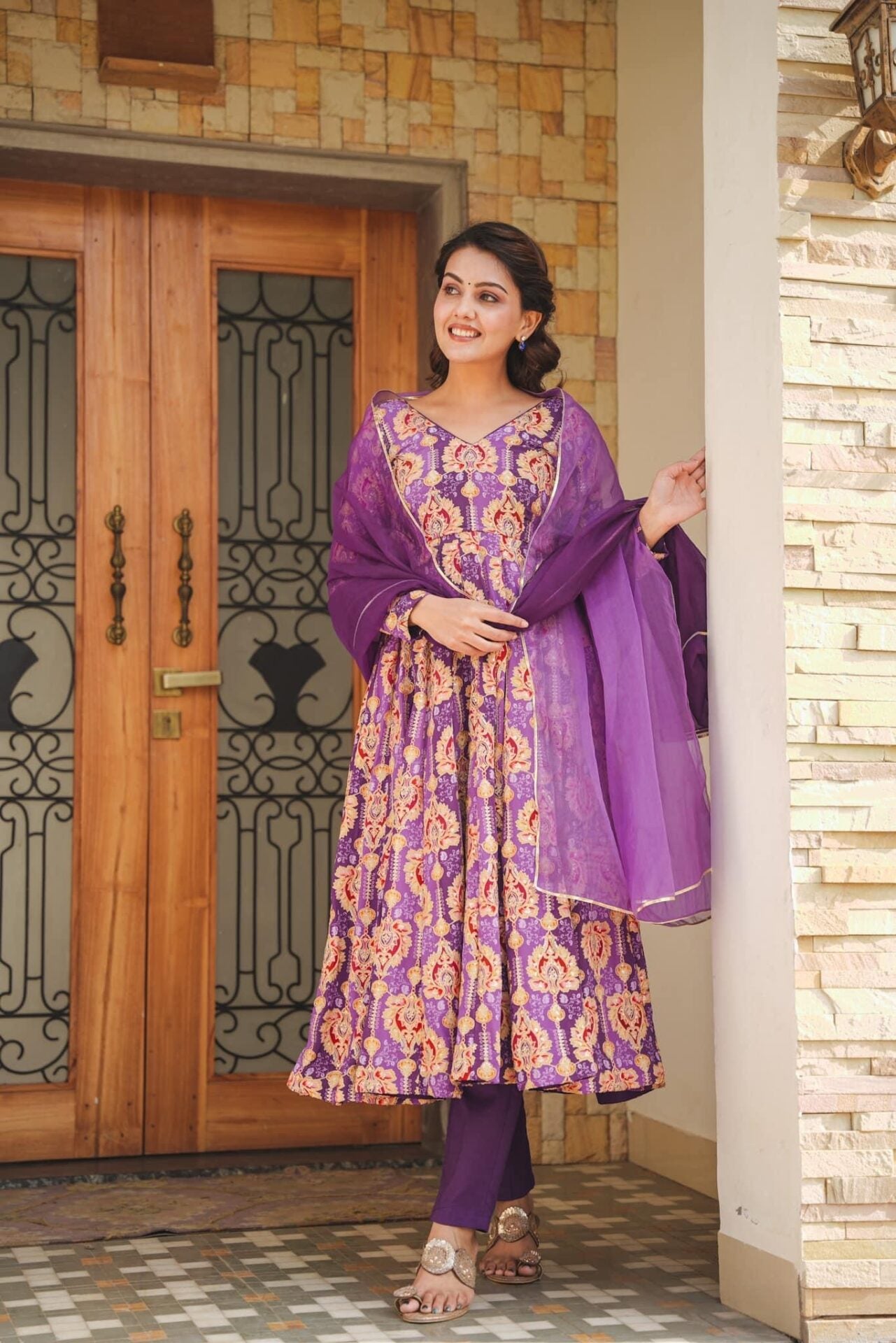 PRANAVI PURPLE HEAVY SUIT SET