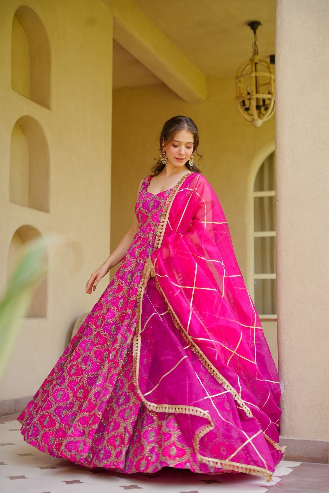 Miranshi Pink Heavy Maxi Set