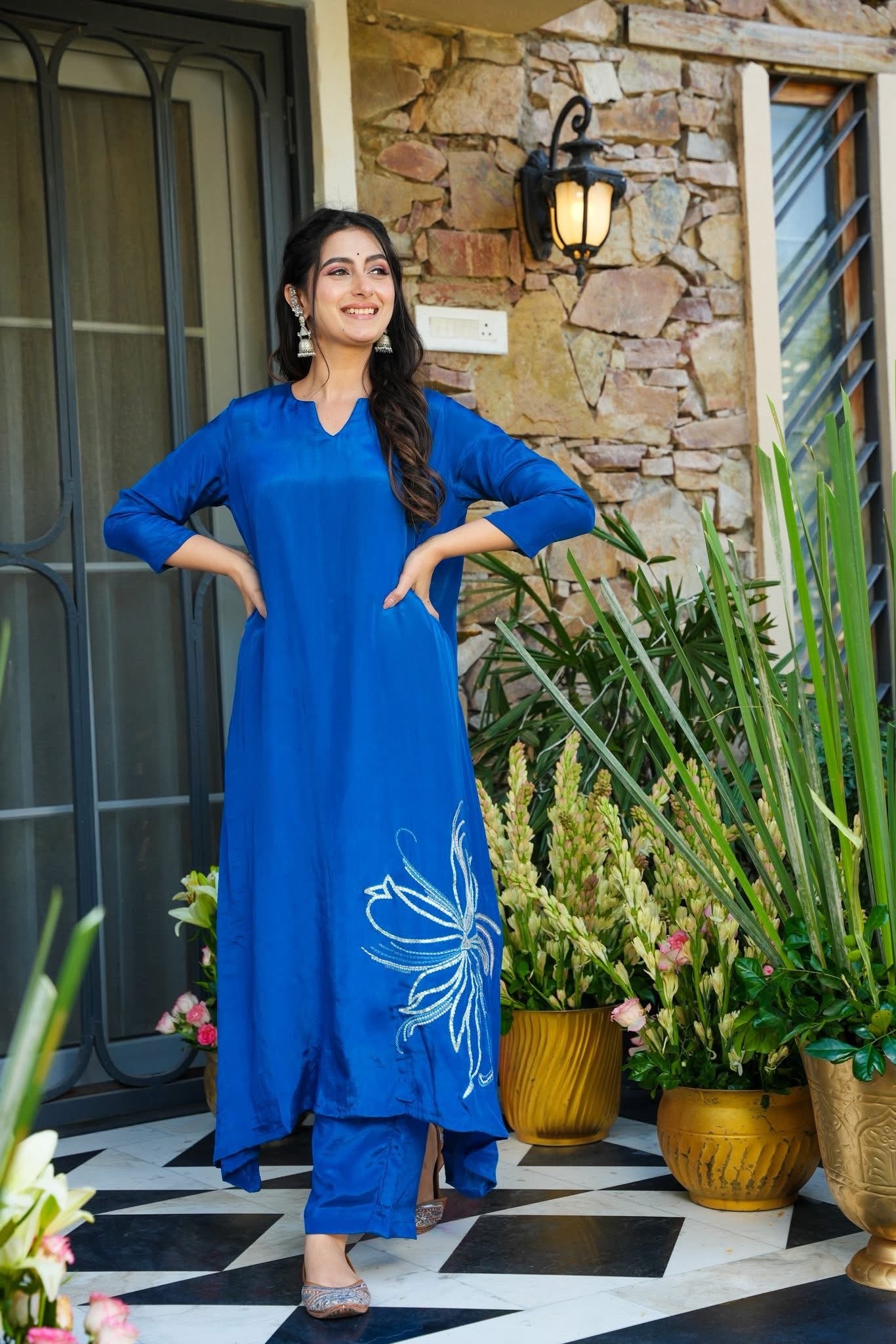Crepe Elan Side Embroidery Kurta Set