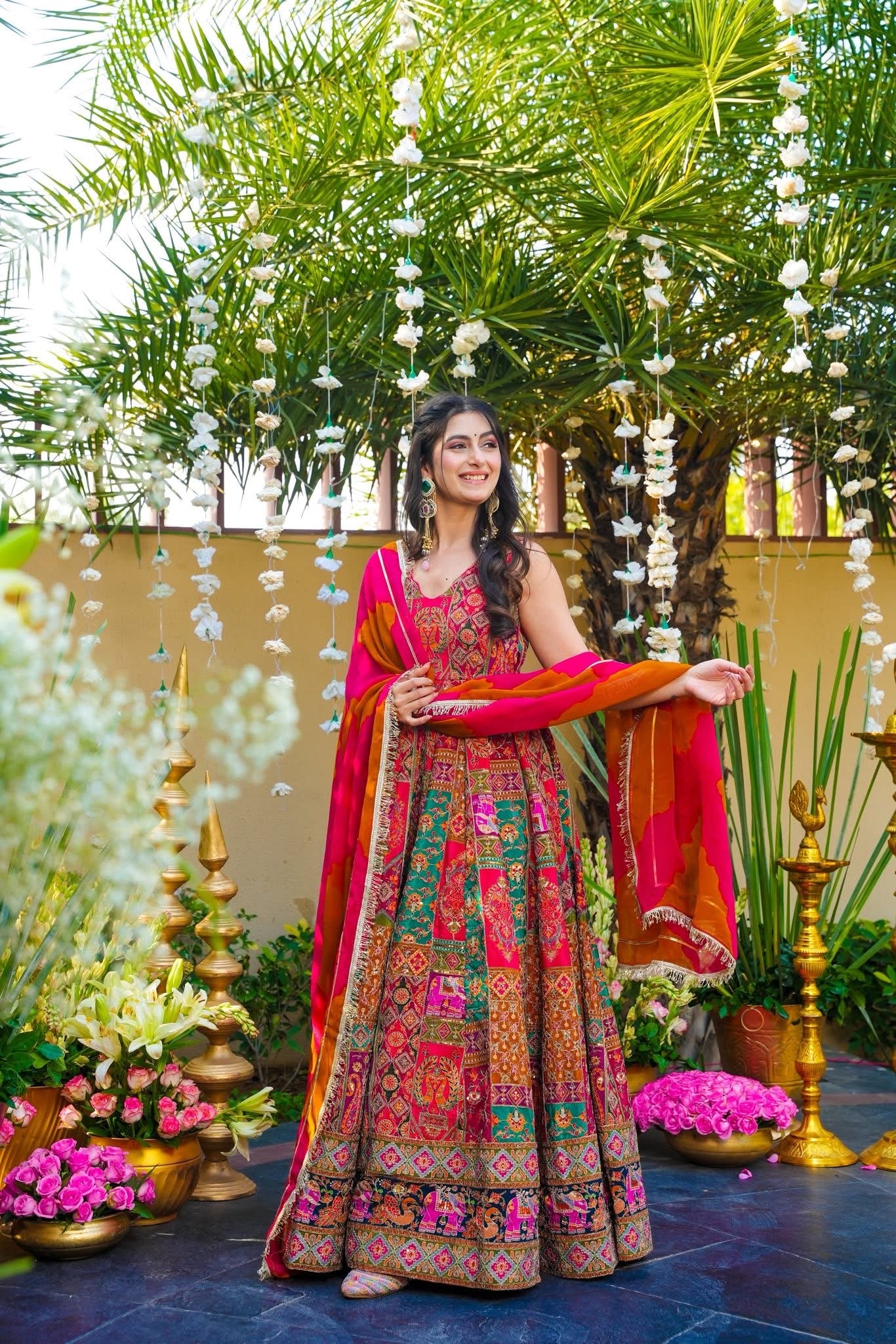 Zalvi Multicolored Heavy Maxi Set