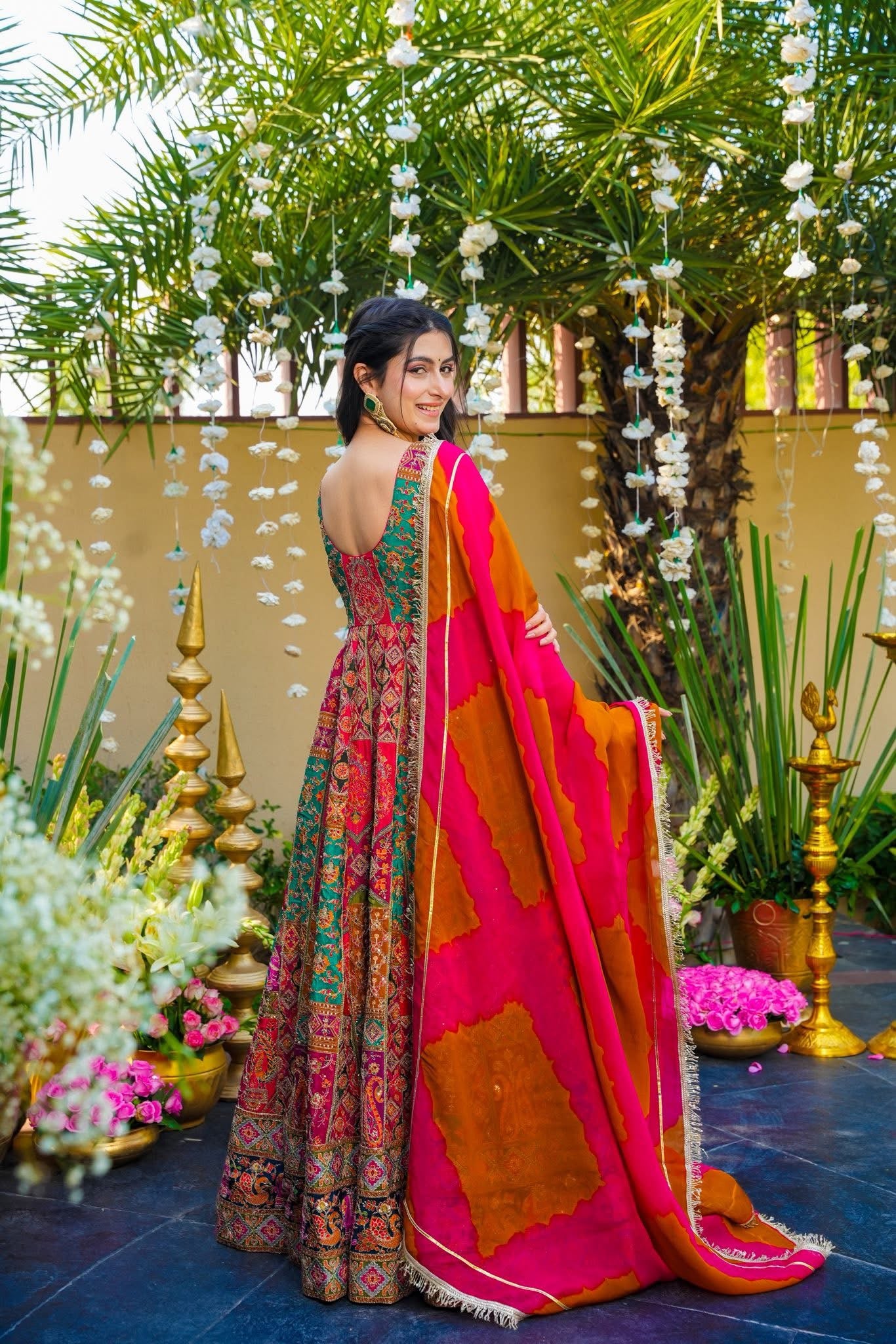 Zalvi Multicolored Heavy Maxi Set