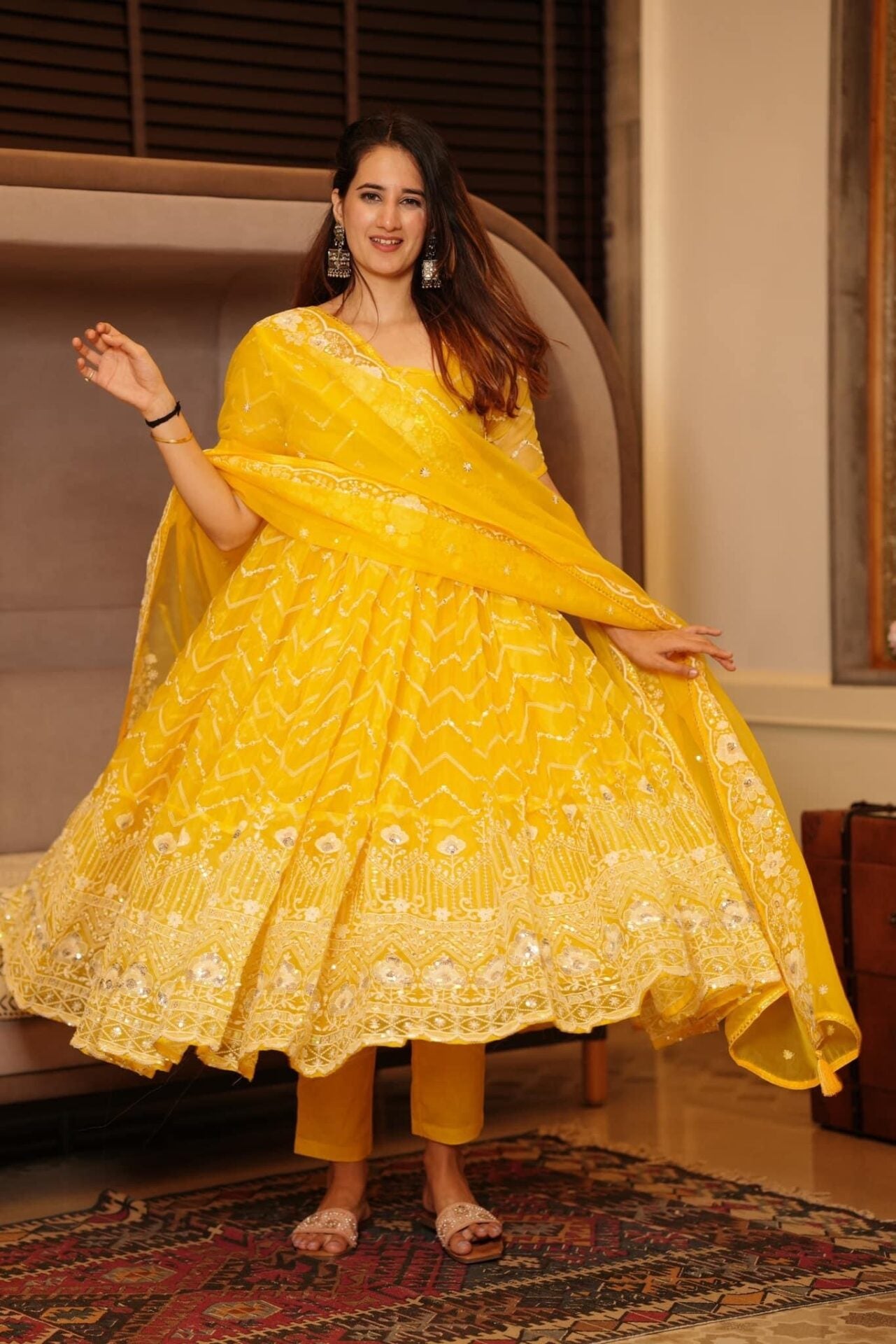 Neelam embroidered organza suit set