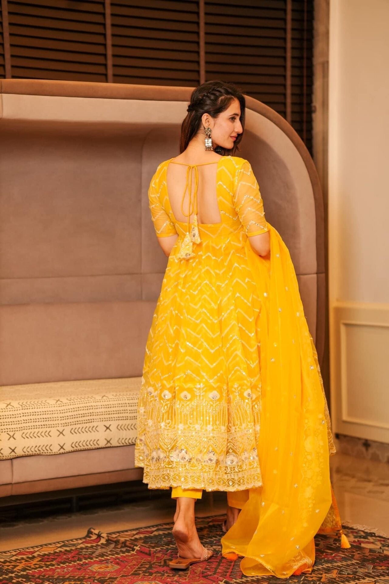 Neelam embroidered organza suit set