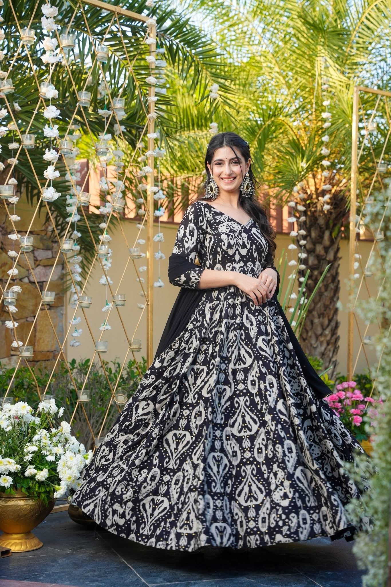 Shyamika Black Chinon Maxi Set