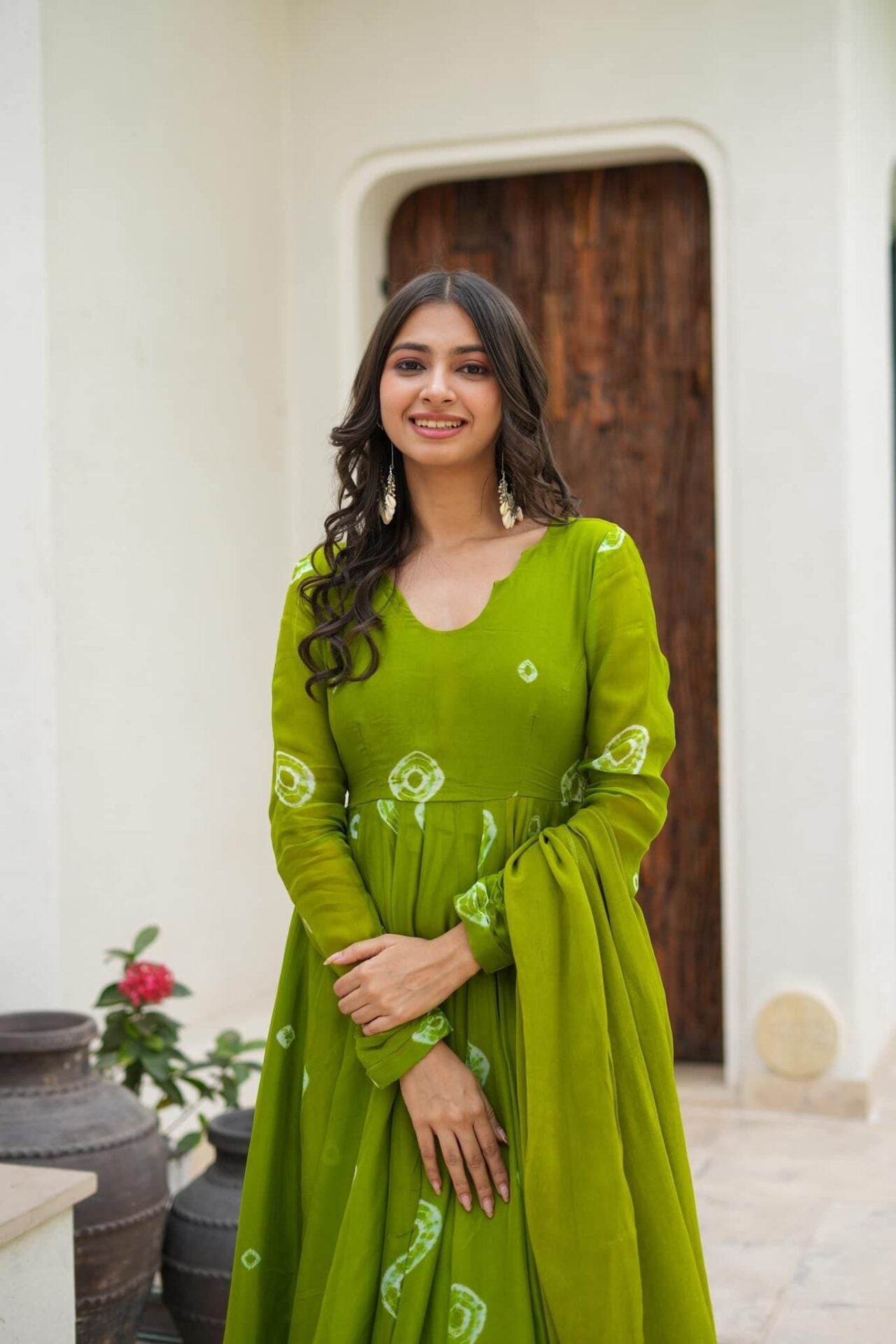 Aashi green organza suit