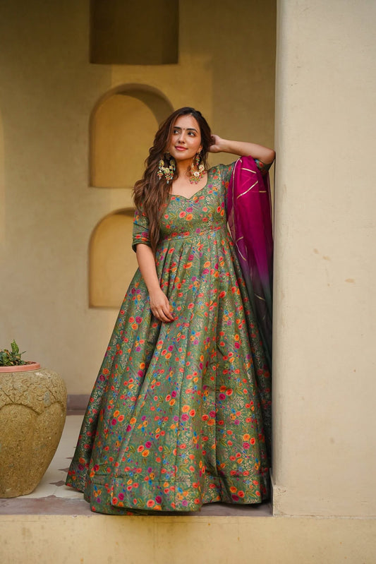 Mehr Glow Heavy Maxi Set
