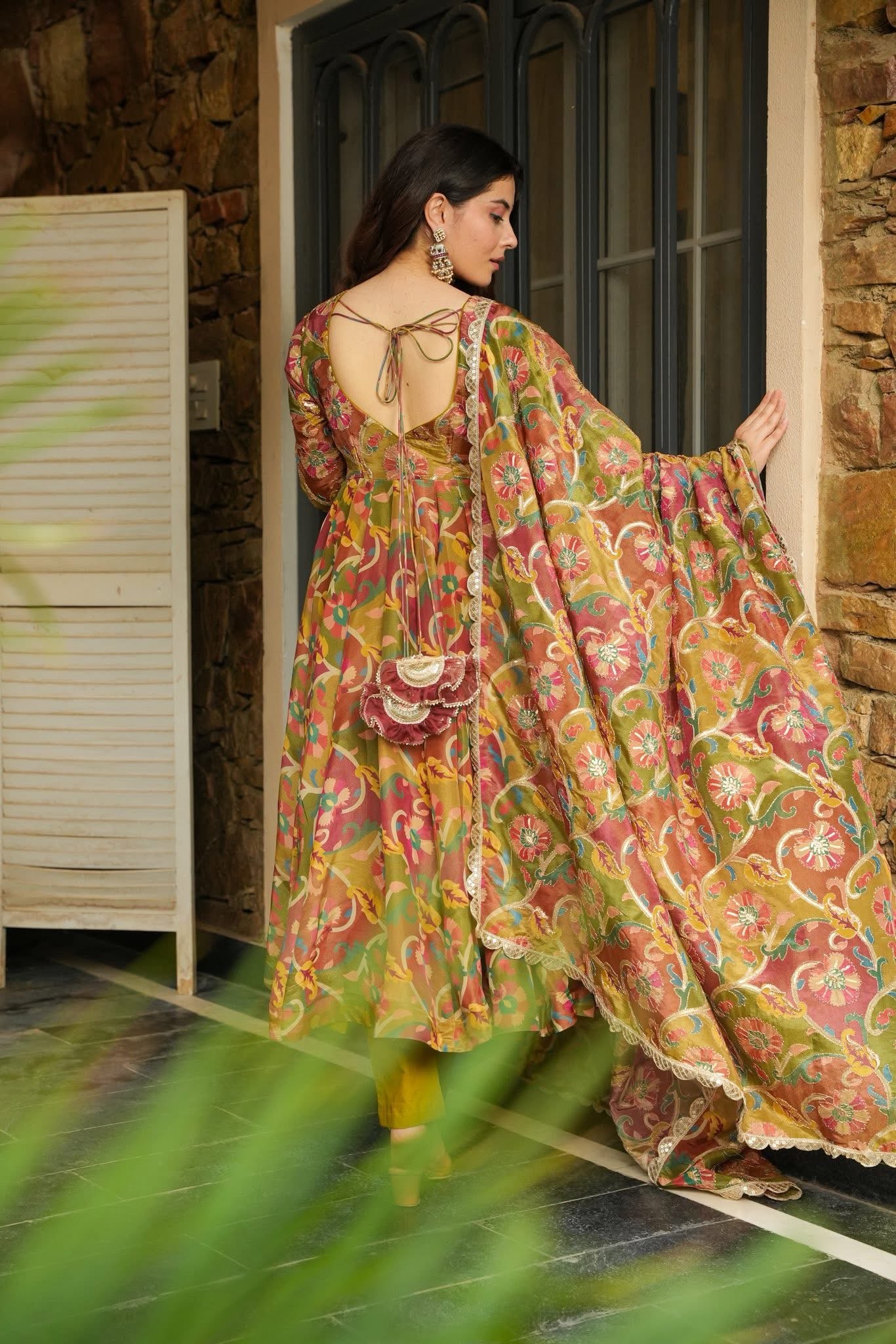 Rang Baaghi Suit Set