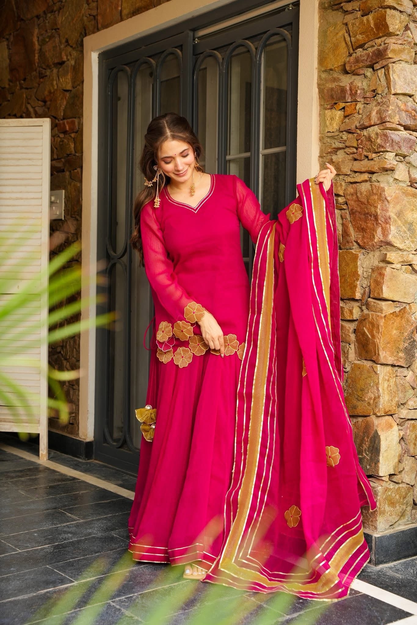 Gulal Gatha Suit Set