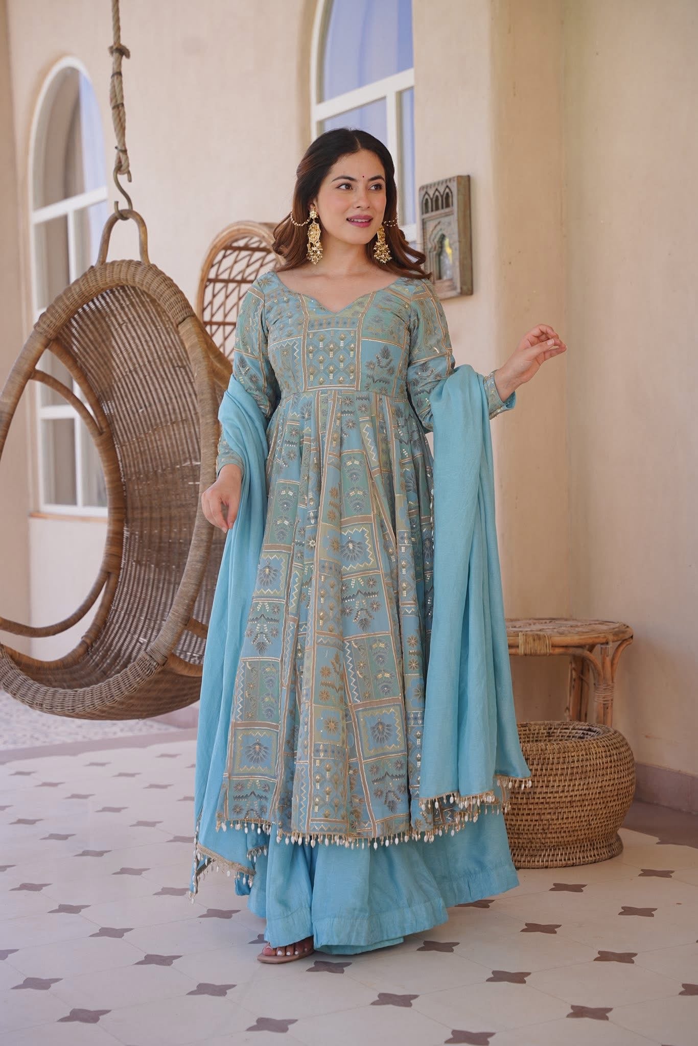 Vyomanshi Heavy Embroidered Anarkali Suit Set