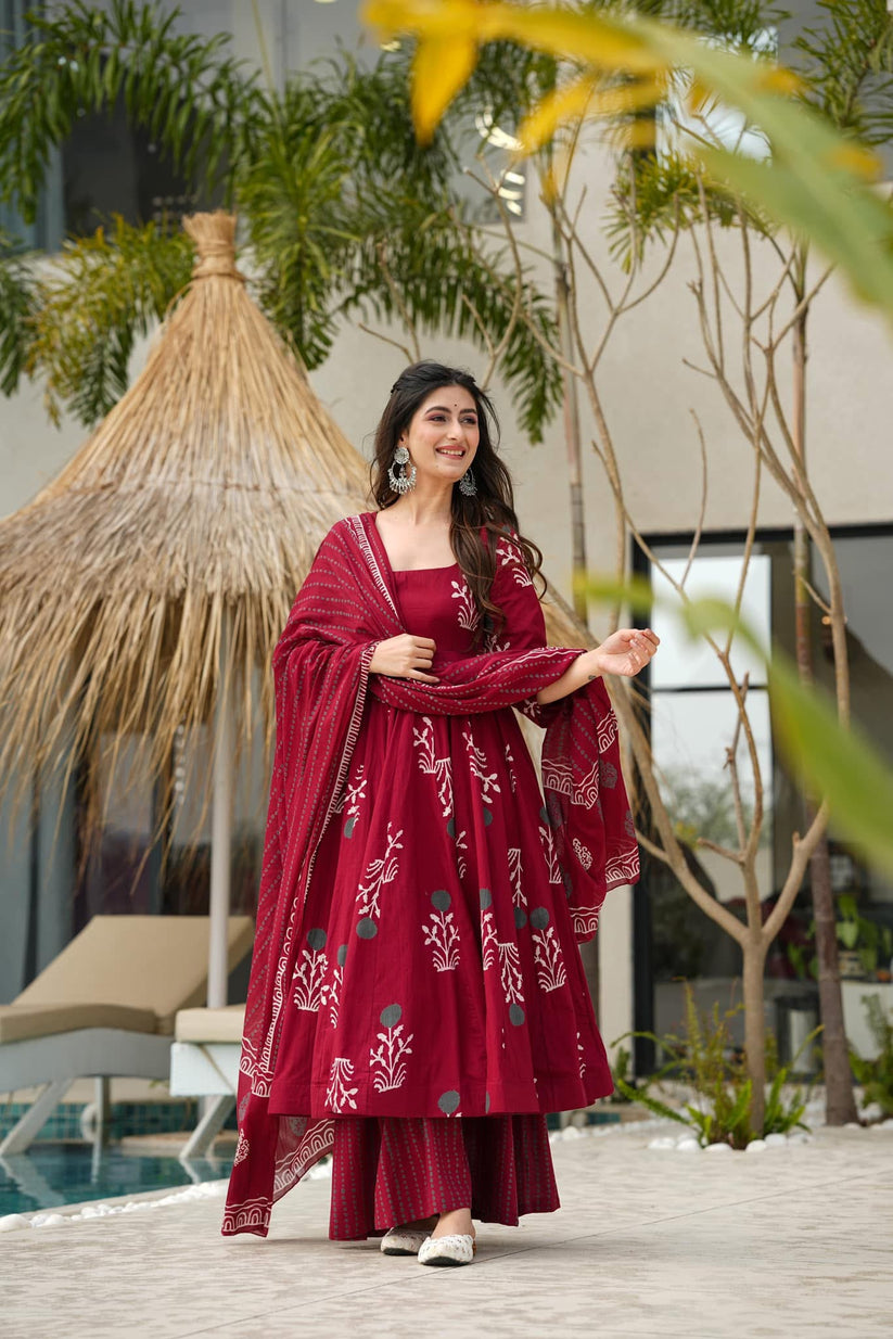 Buy Maho chic cotton suit set Online in India | Idaho Clothing