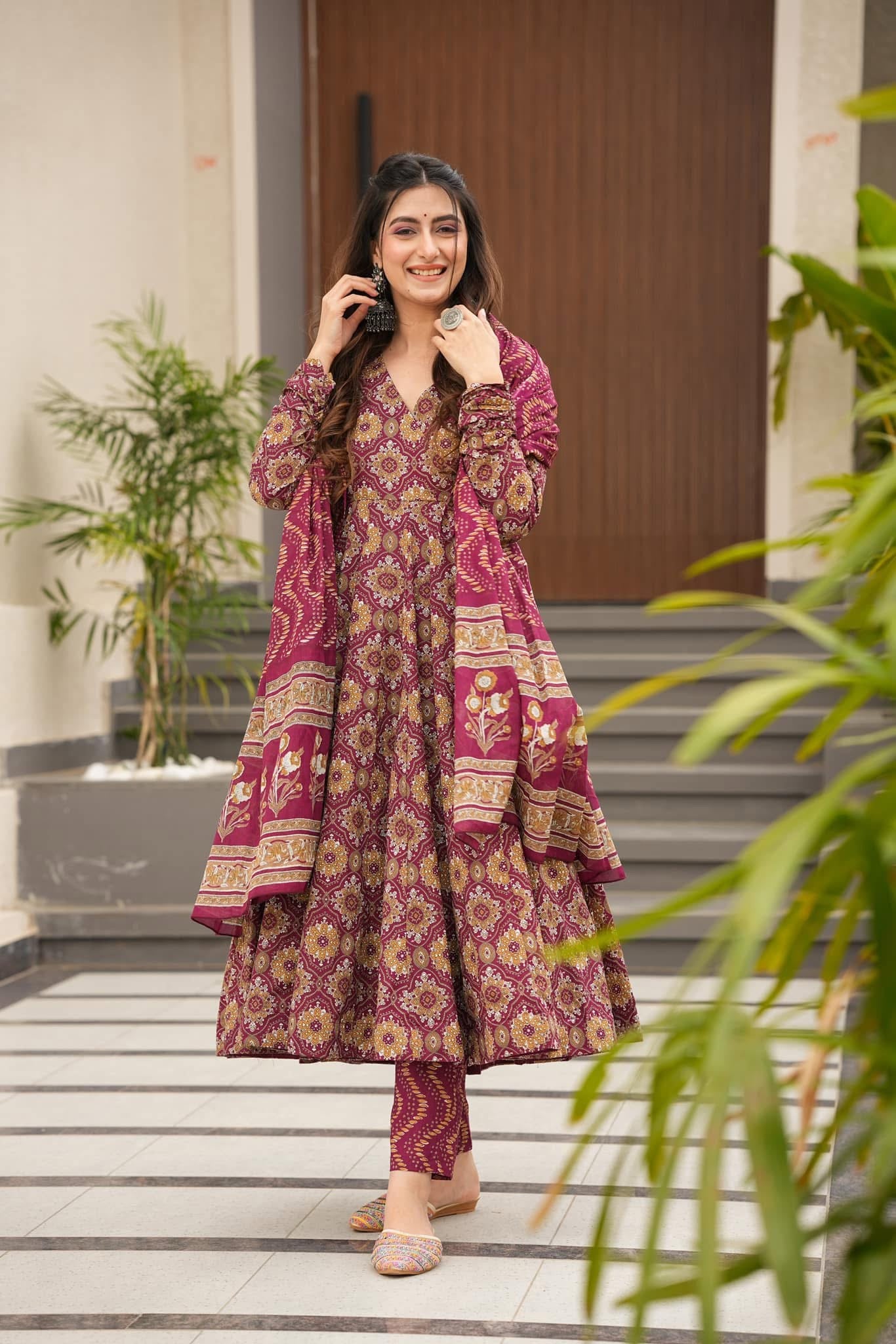 Nimrat cotton suit set