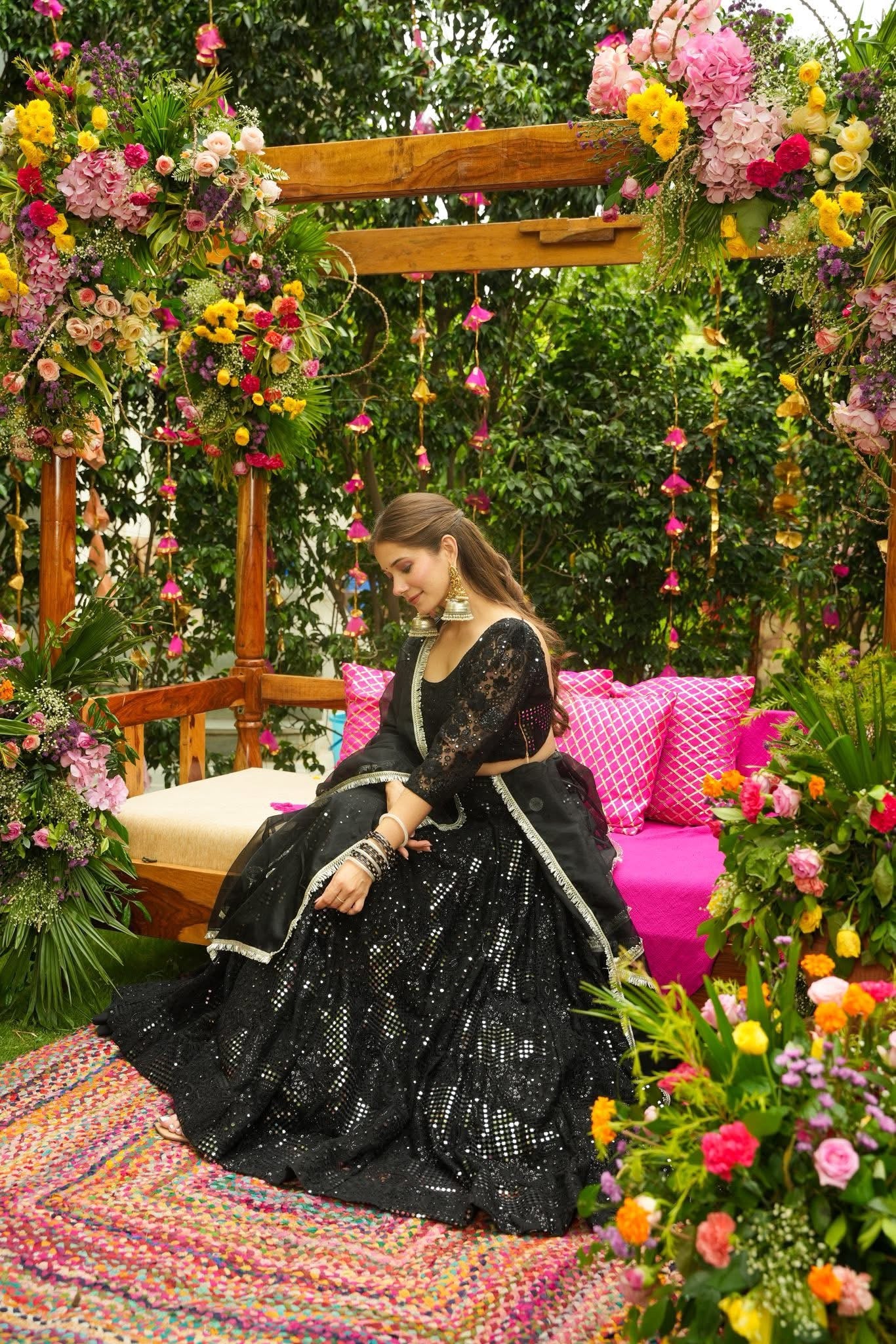 Ziyaara Heavy Lehenga Set