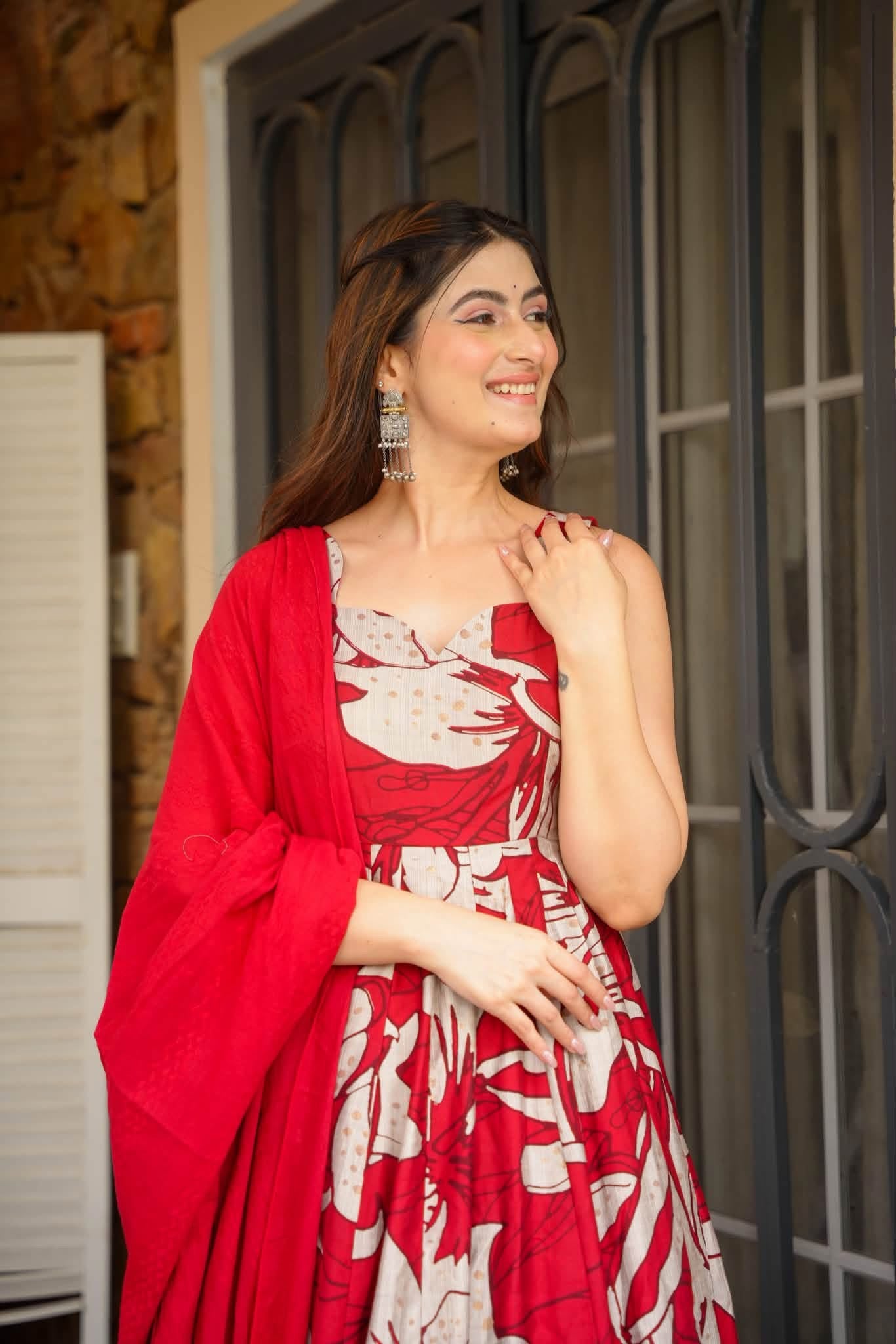 Aavira Floral Sleeveless Cotton Suit Set