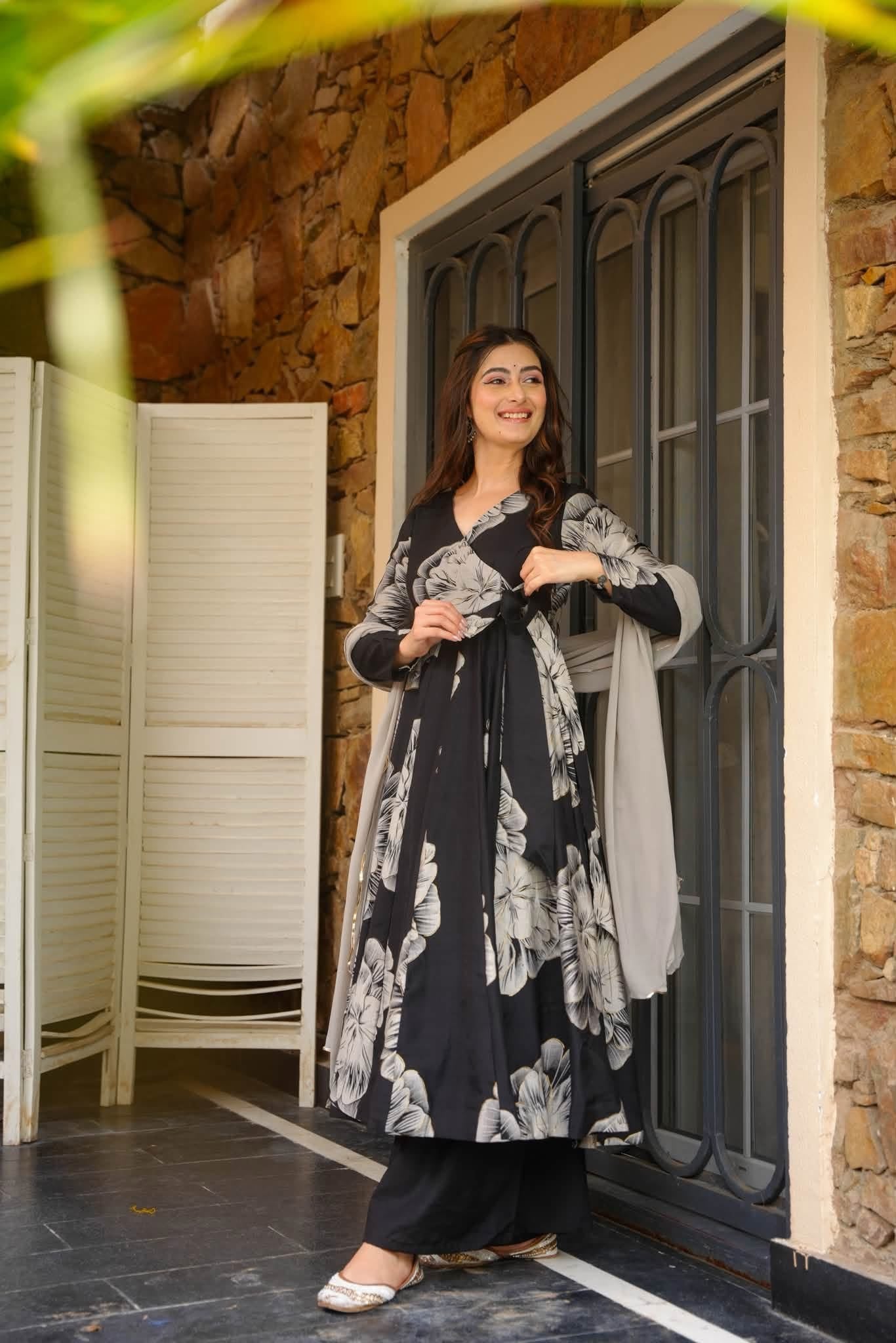 Tiya Grace Cotton Anarkali Suit Set