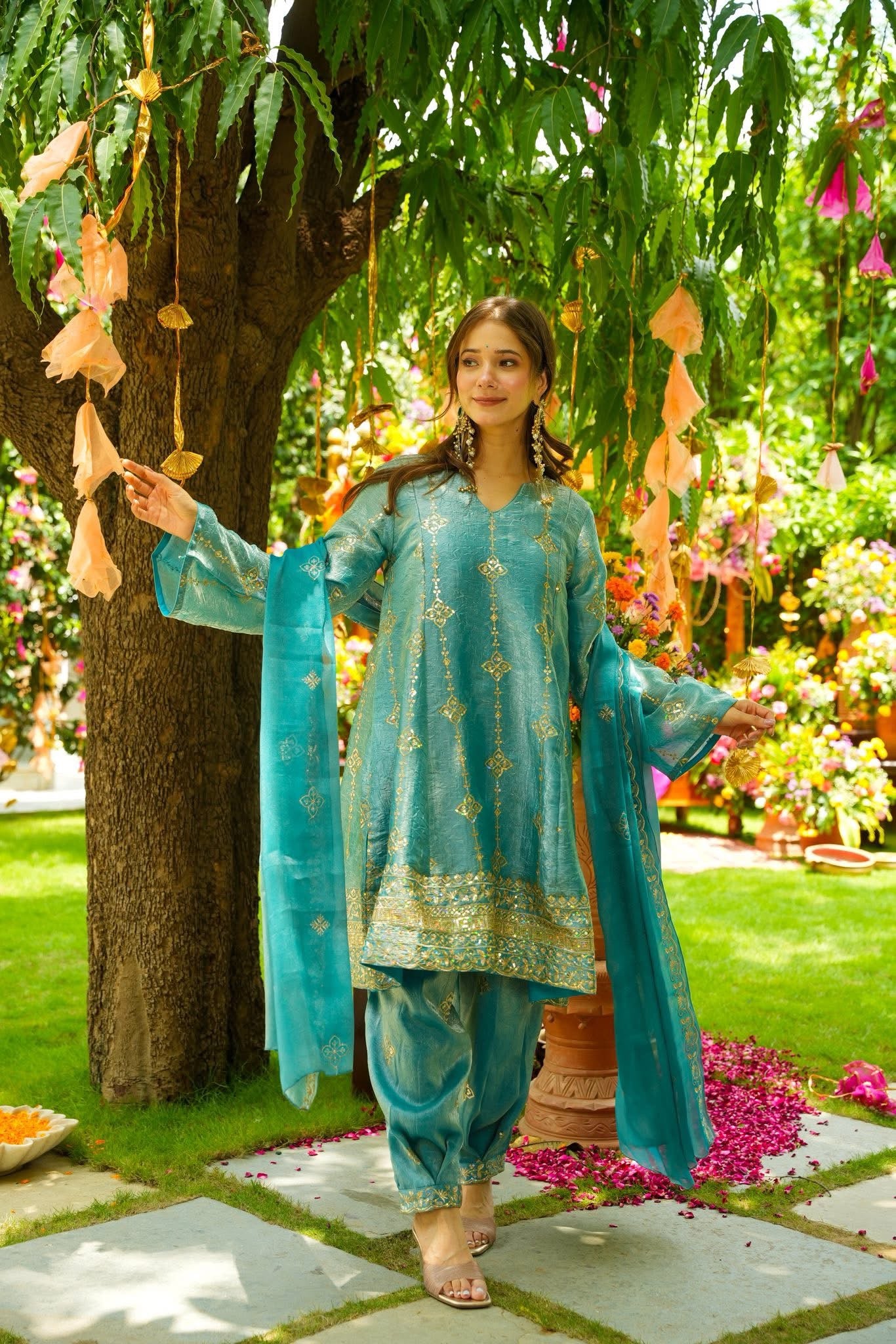 Fayruz Dhoti Kurta Set