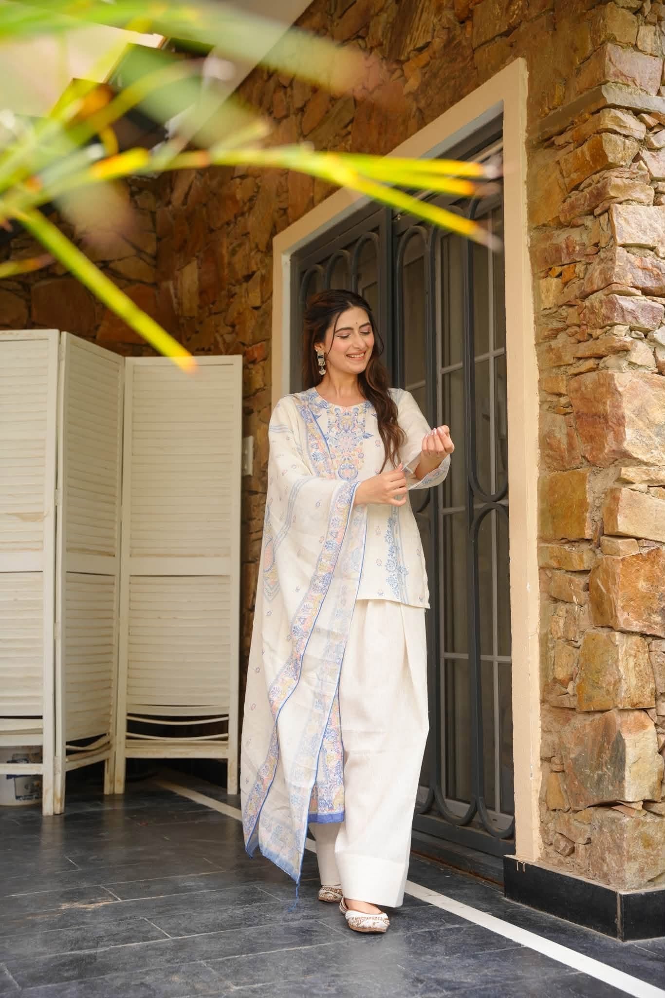 Darya Simin Farshi Salwar Set