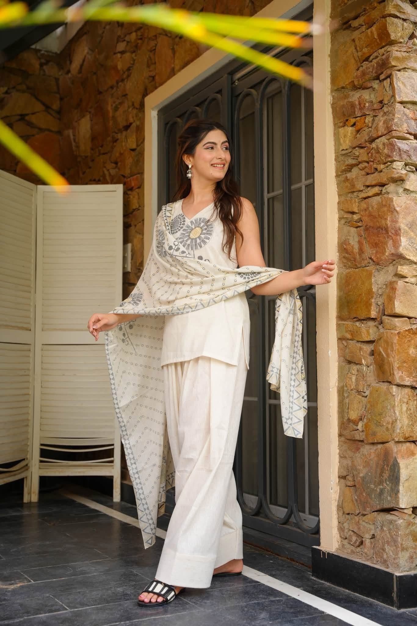 Safeena Hans Cotton Farshi Salwar Set