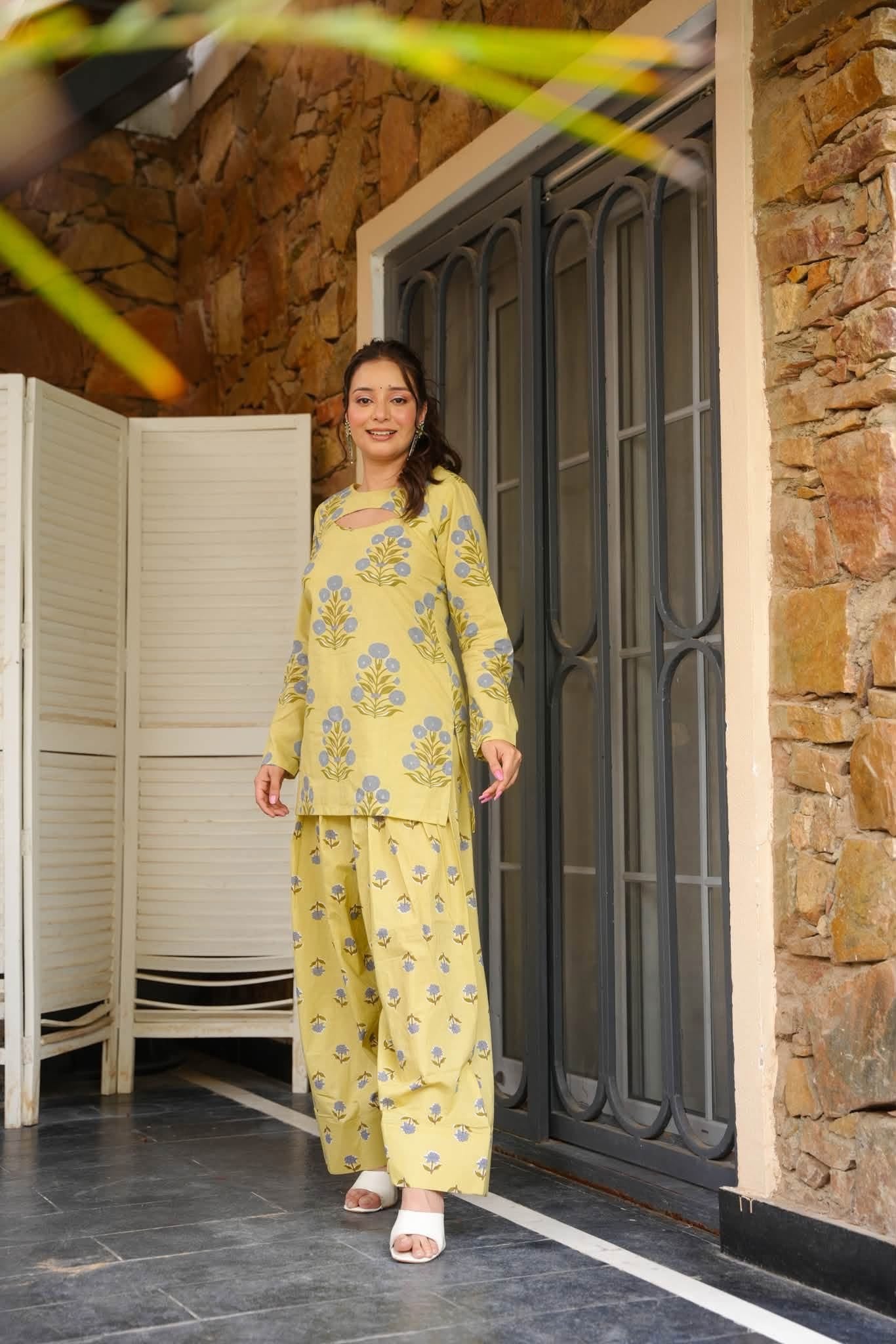 Nigar Printed Trendy Farshi Salwar Set